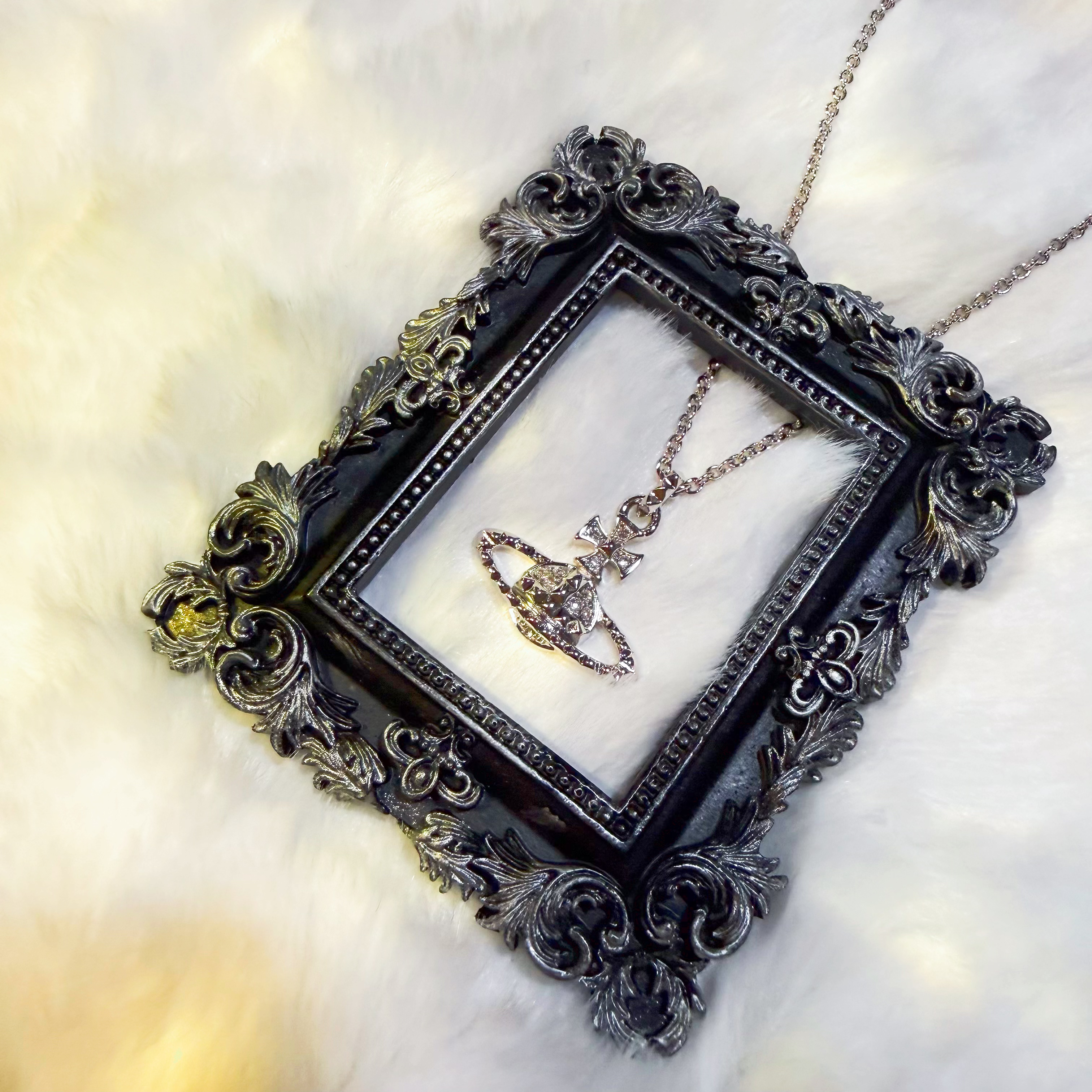 VW Mayfair bas necklace S