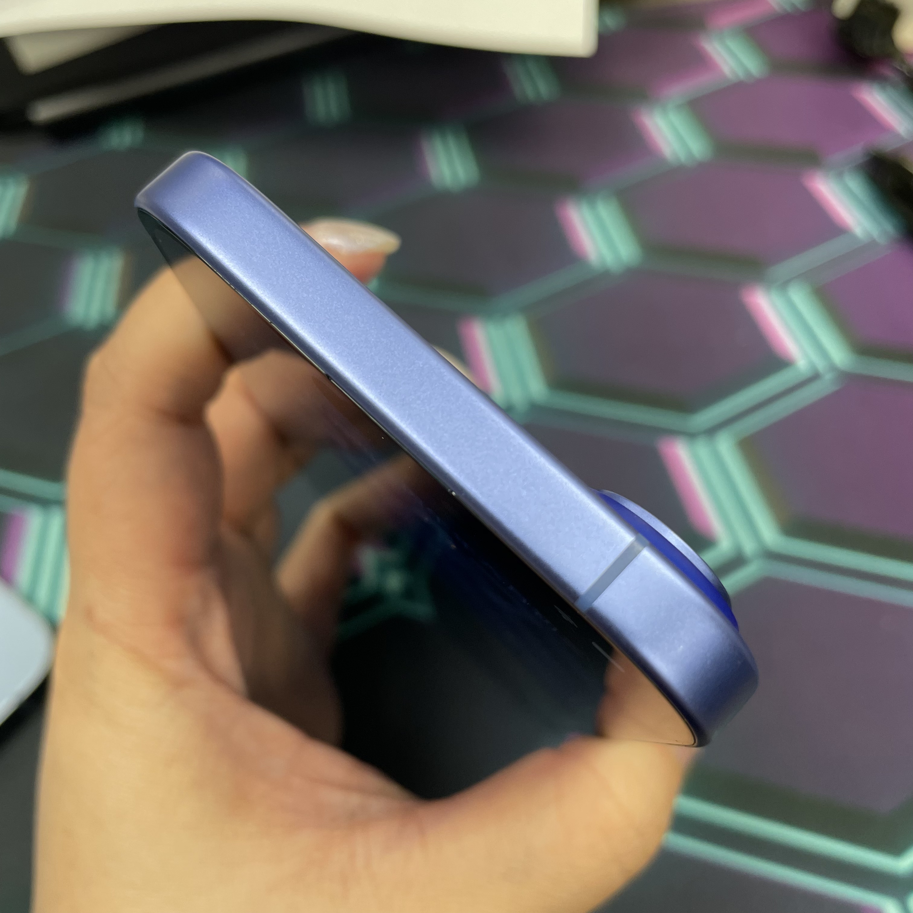 *6988 16 勁靚機 128GB 電86 藍色 blue