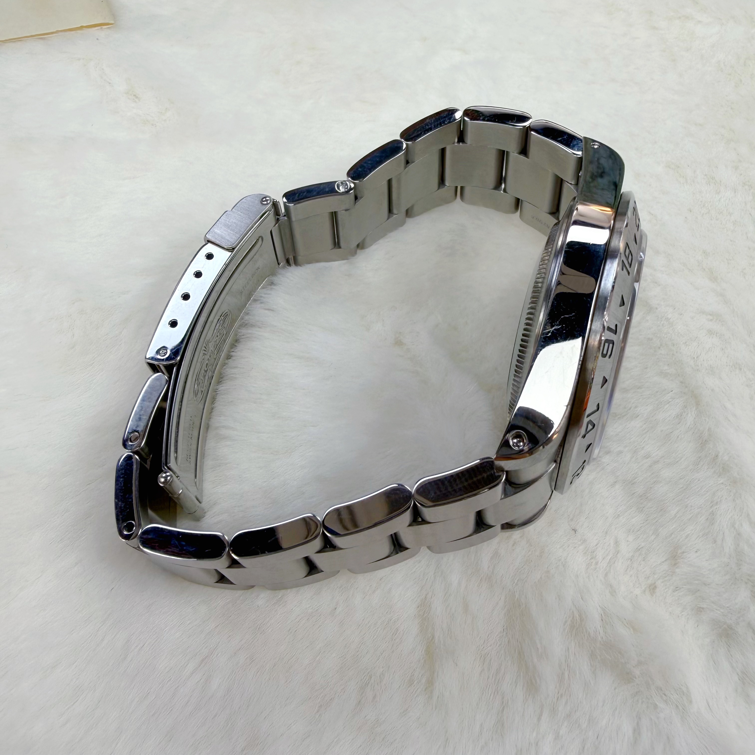 Rolex 勞力士探險家系列 16570
