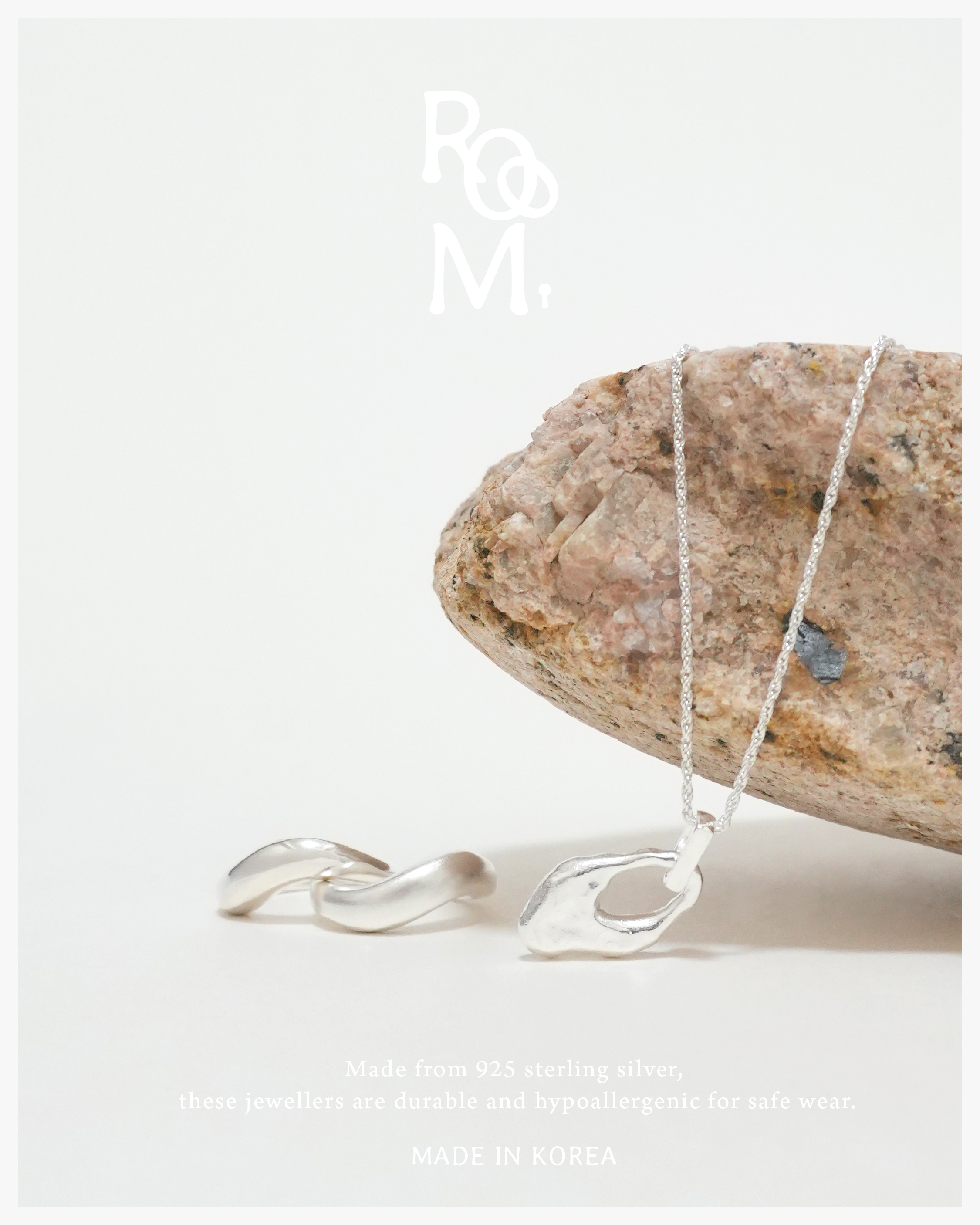 Sleek Sculptural Necklace