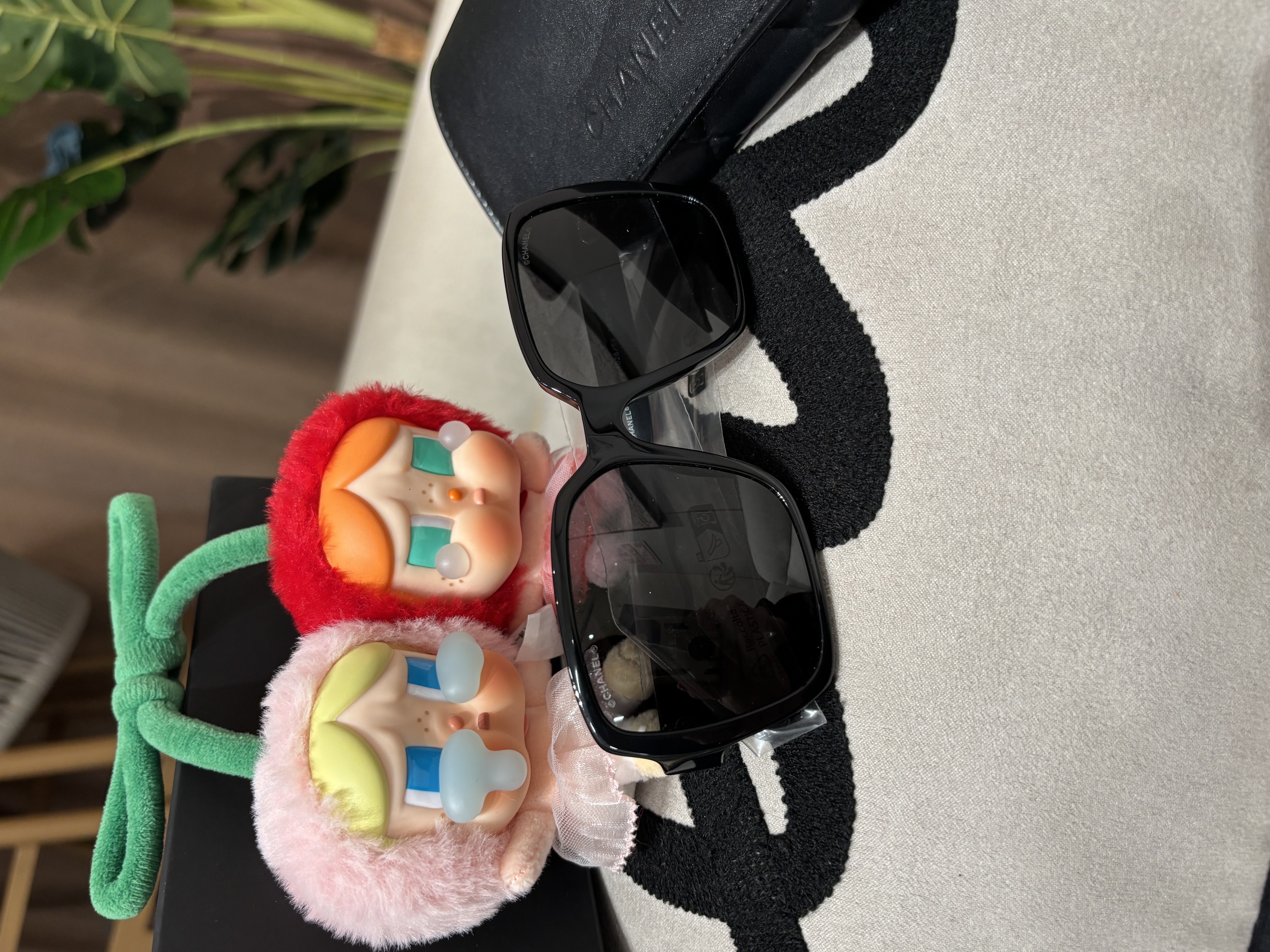 全新 Chanel sunglasses 白色Chanel 字 5408 100%Authentic, Brand new 全新✅Box