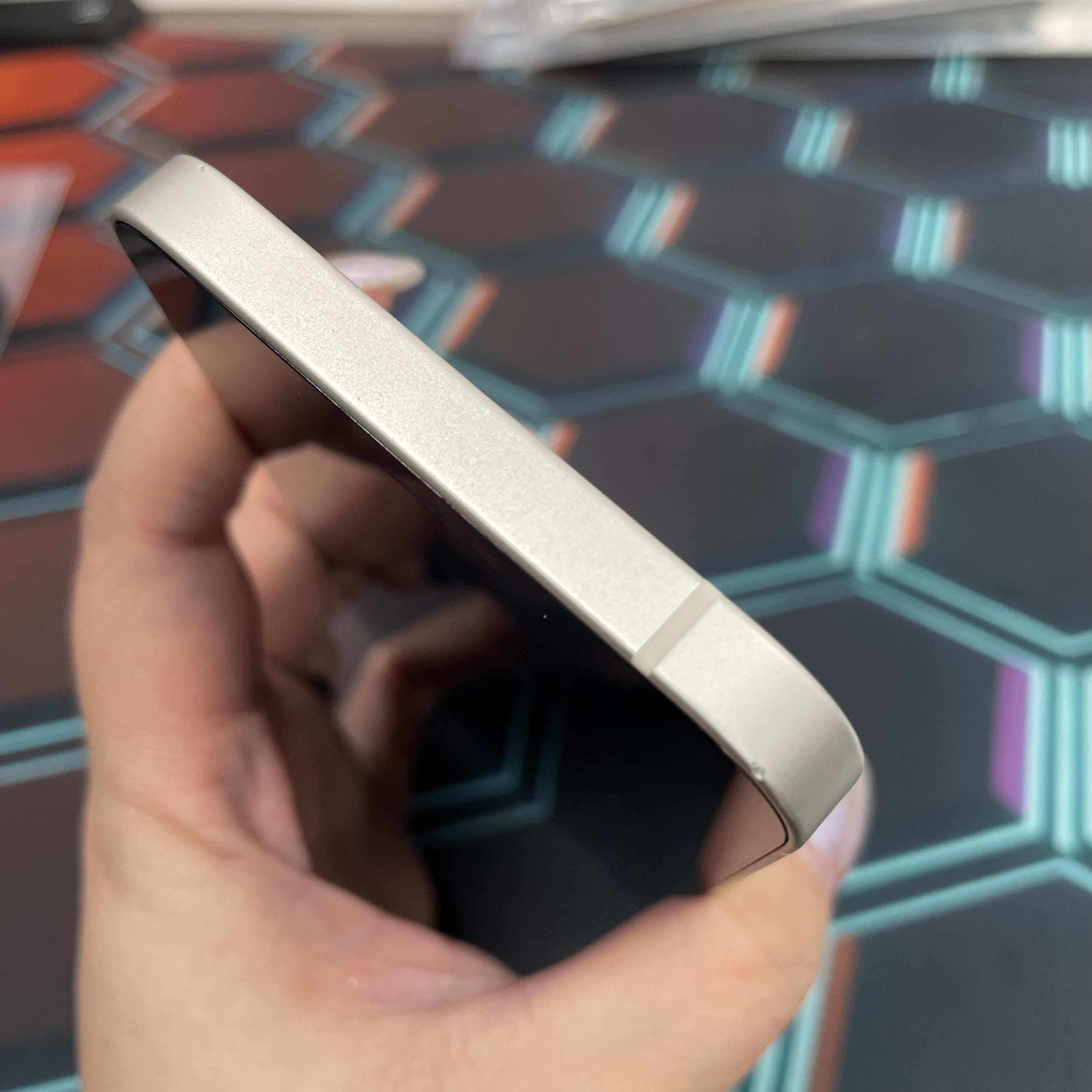 *6957 12 靚機 128GB 電84 白色 white