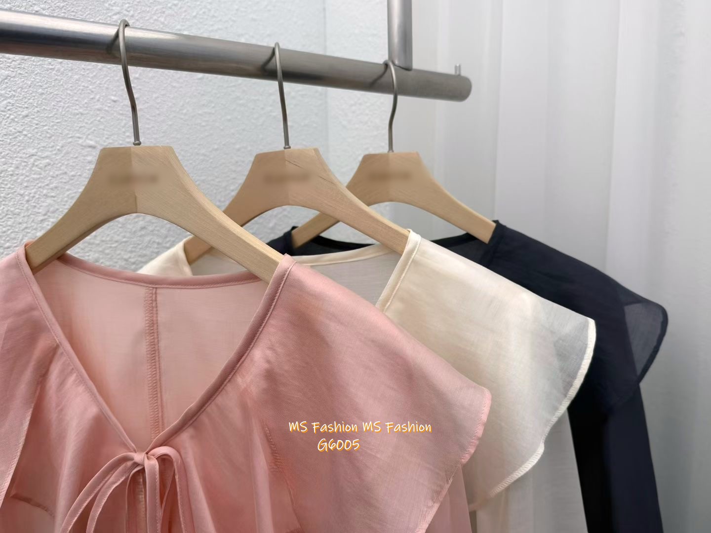 G6005 韓國🇰🇷V領ruffle top