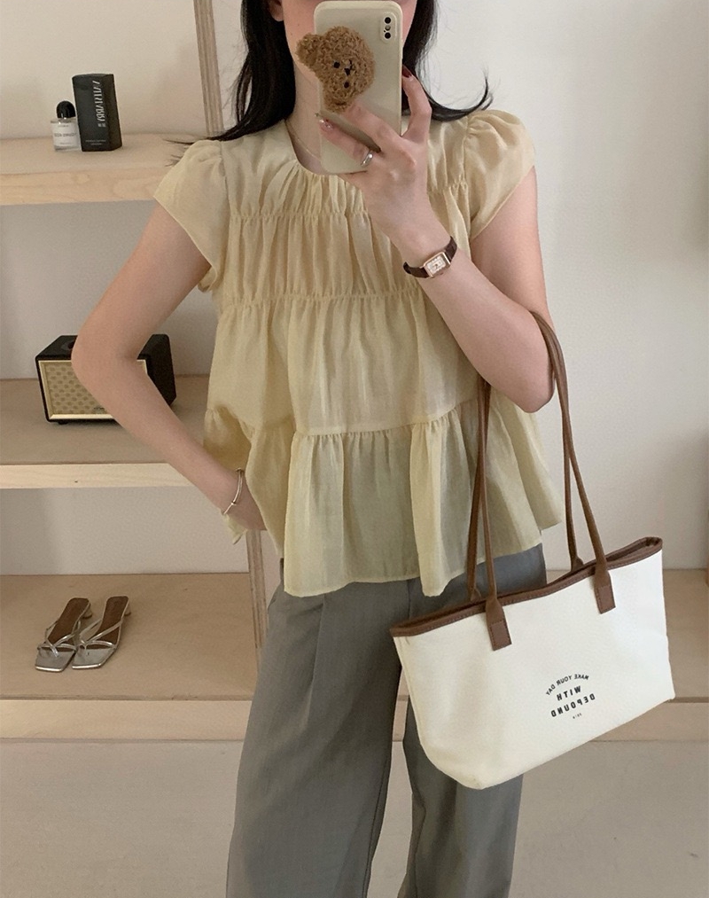 Oni Style Ruffle Blouse 韩系小衫 （ 4 colour ）