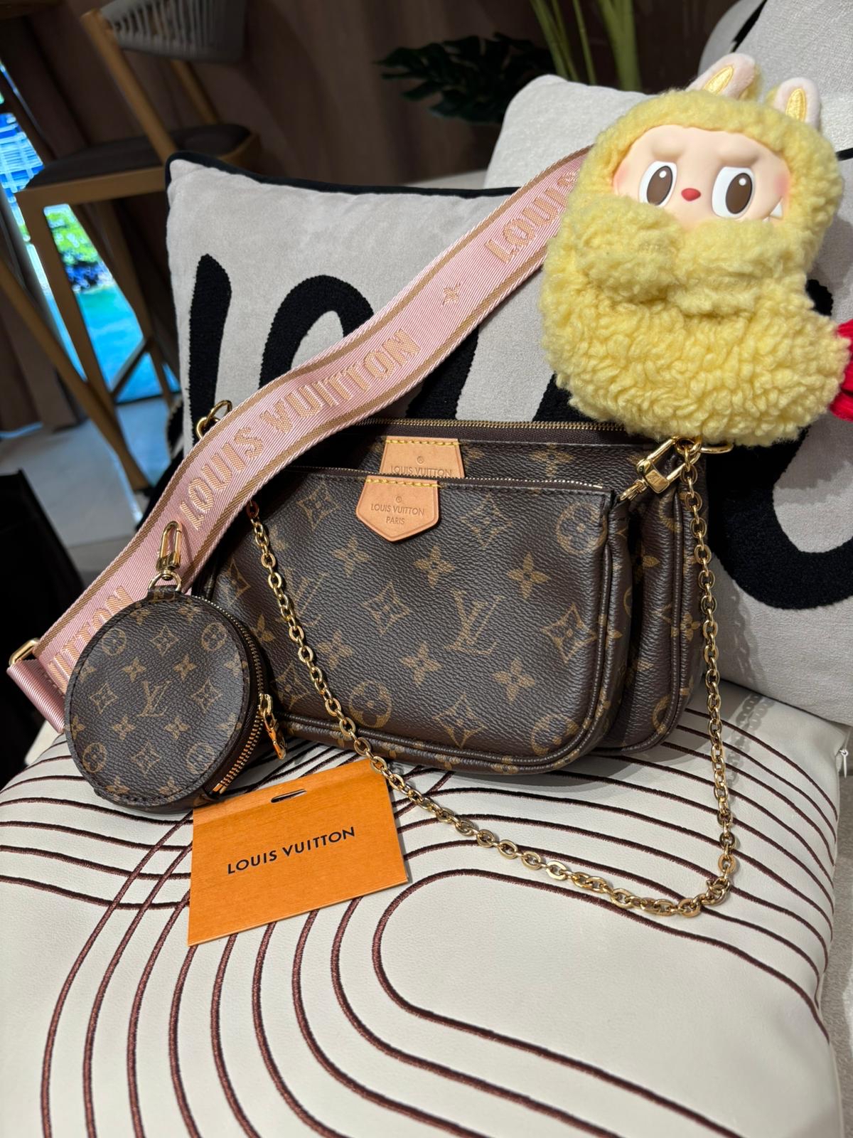 Lv Multi Pochette Accessoires 5合1 100%Authentic ,95%new ✅dust bag✅strap