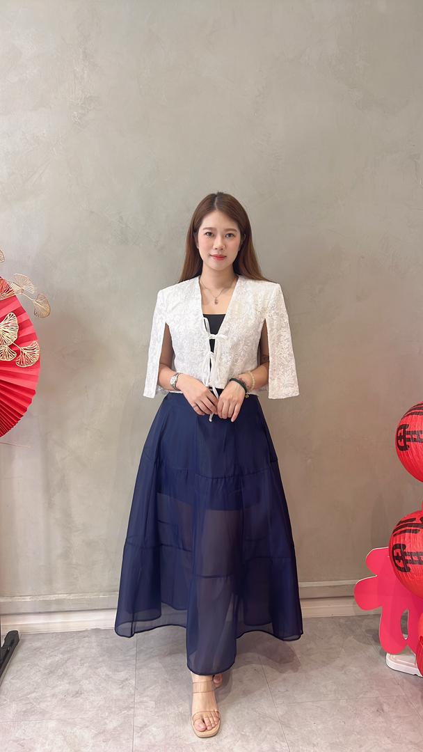 CB2689 FRONT TIE SHEER LACE CAPELET