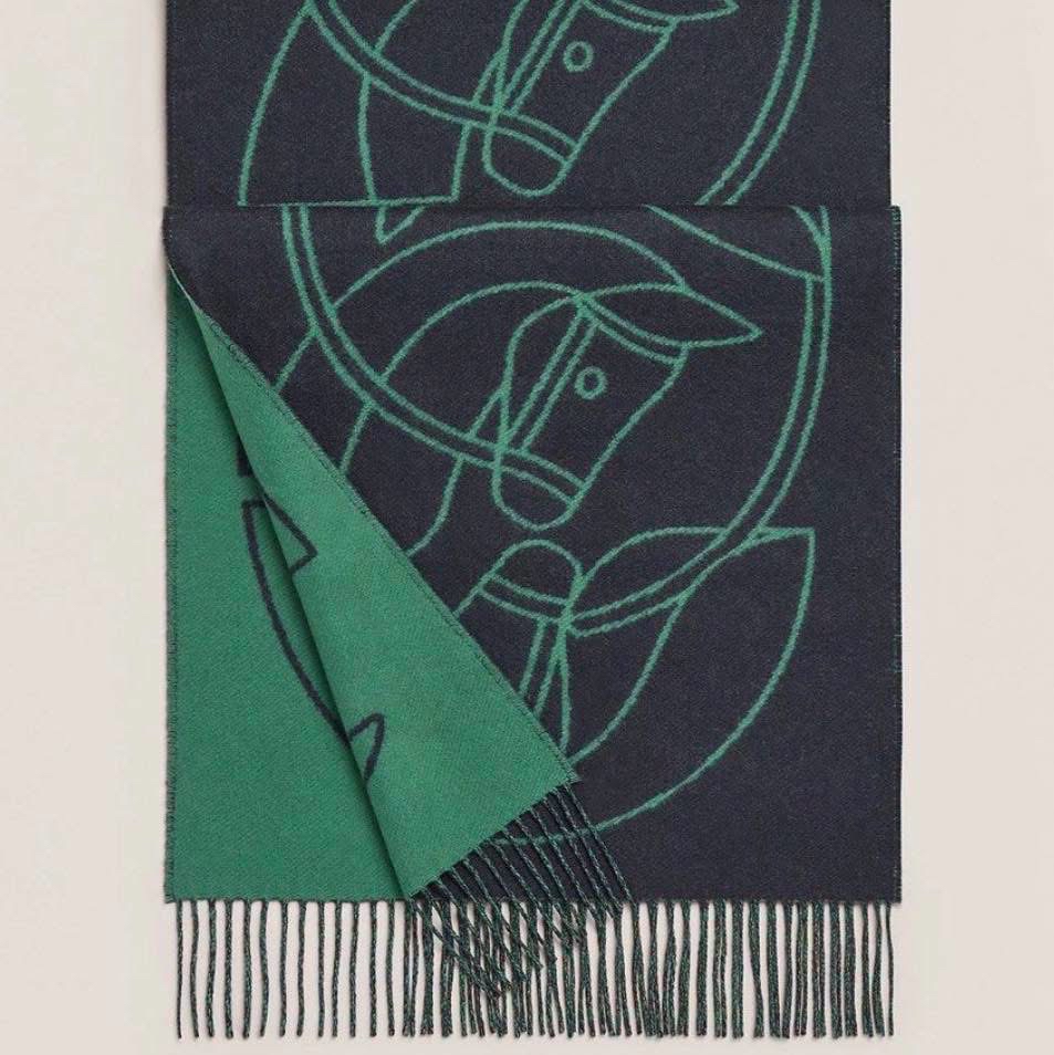 全新 Hermes Casaque Entrelacs Equestres muffler 100% cashmere 195x40 cm new 100%Authentic,100%new 全新貨品