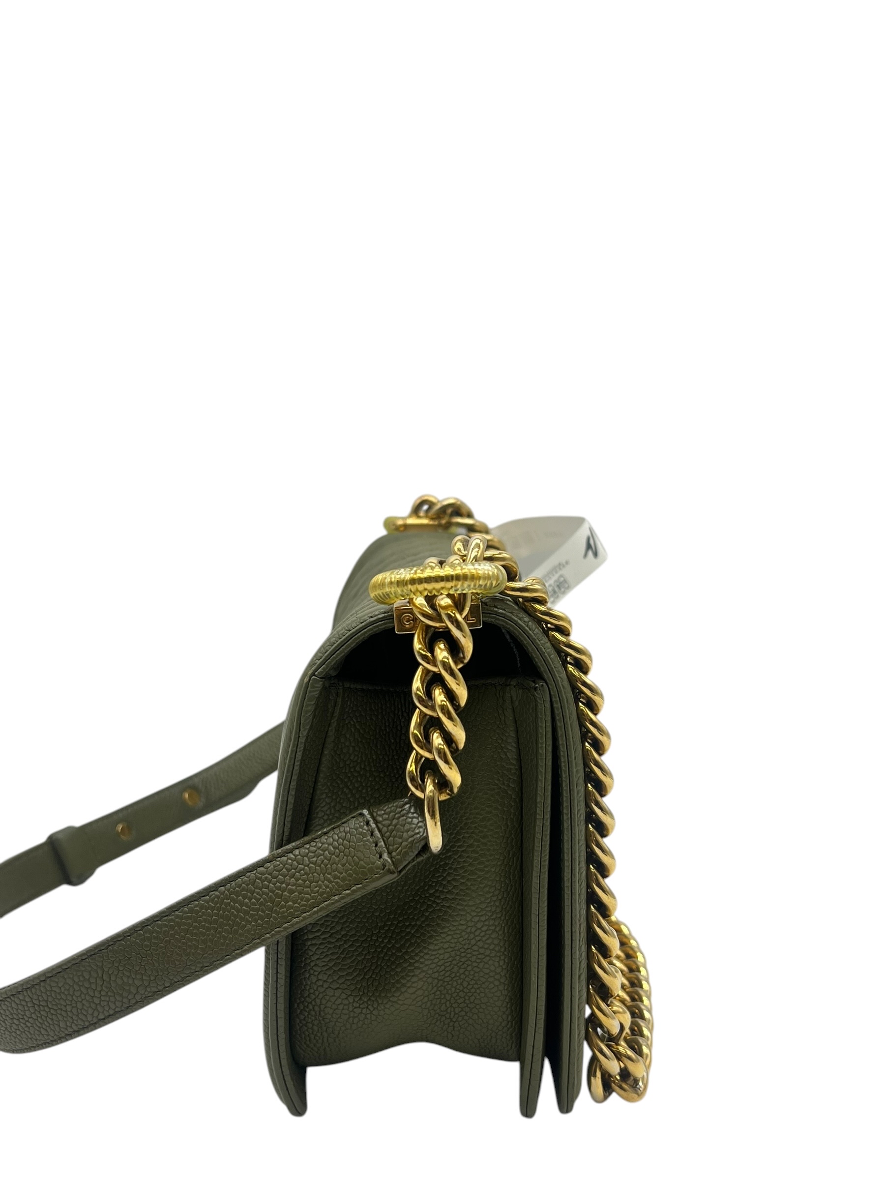 Pre-Owned CHANEL Boy 25 / Product Code: 26060607