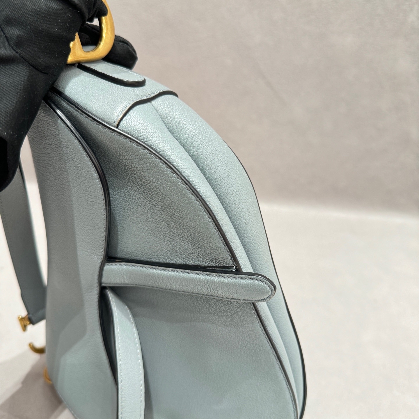 【預訂貨品】Dior全皮霧霾藍馬鞍包