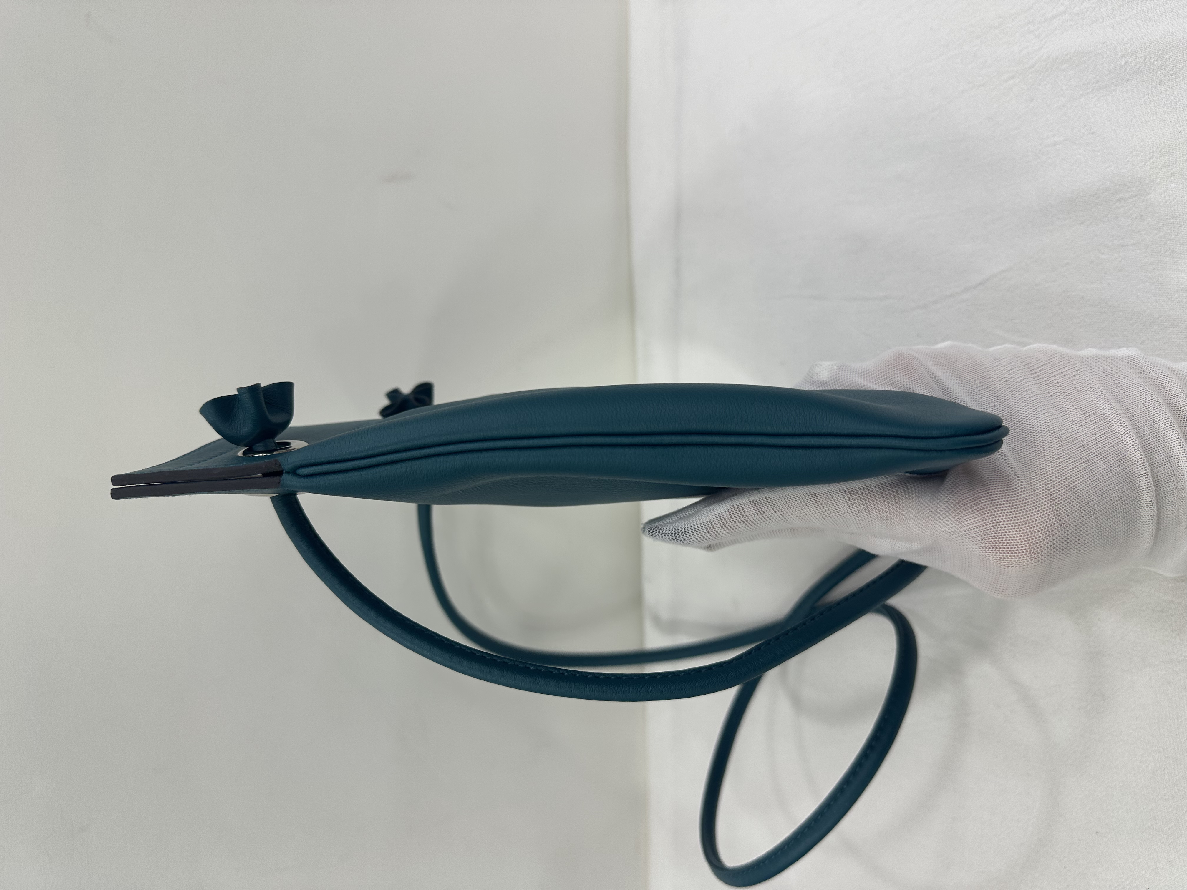 Pre-owned Hermes Mini Aline bag /stamp Z