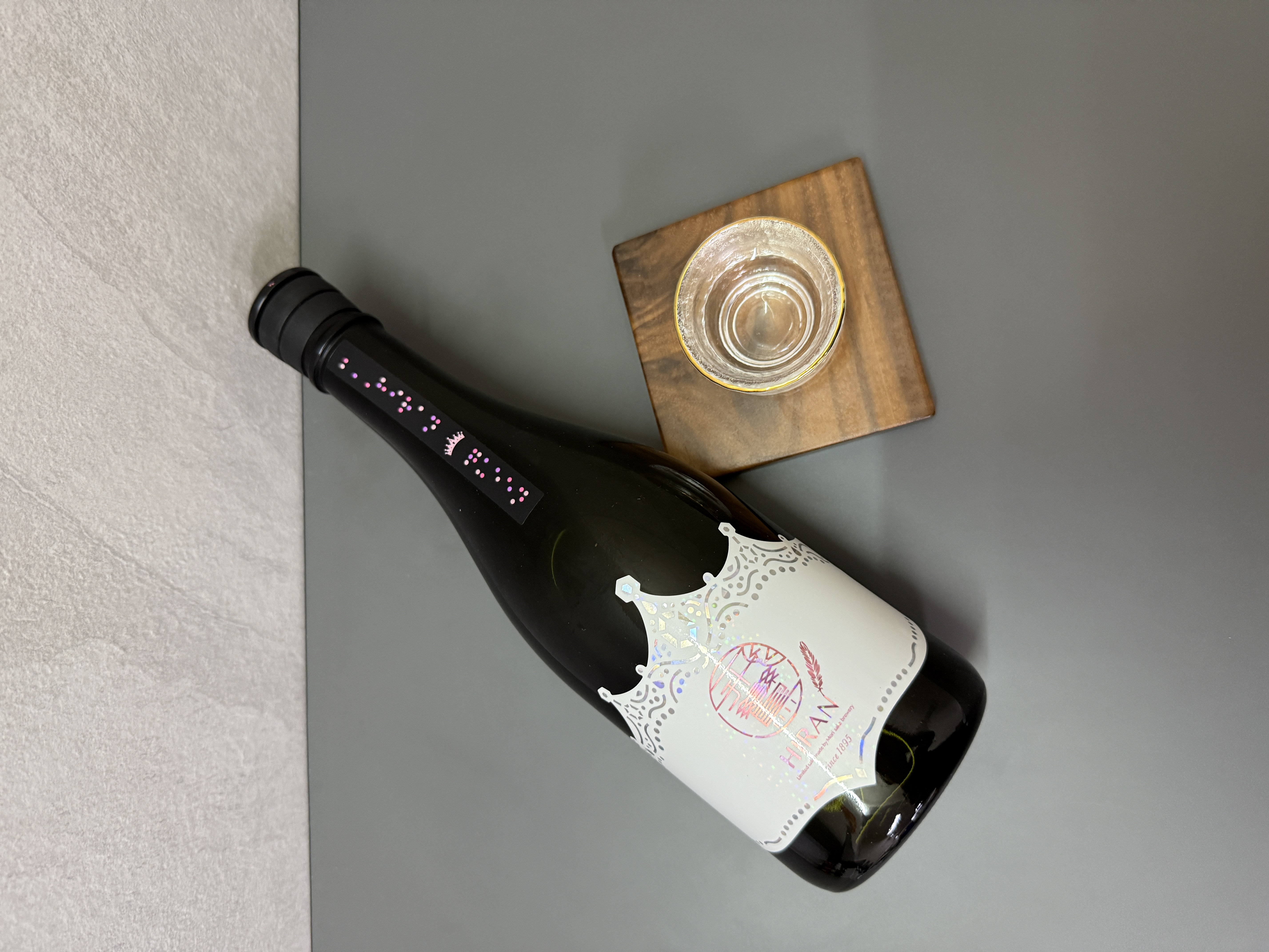 飛鸞 HIRAN にこまるQUEEN 無濾過生 720ml