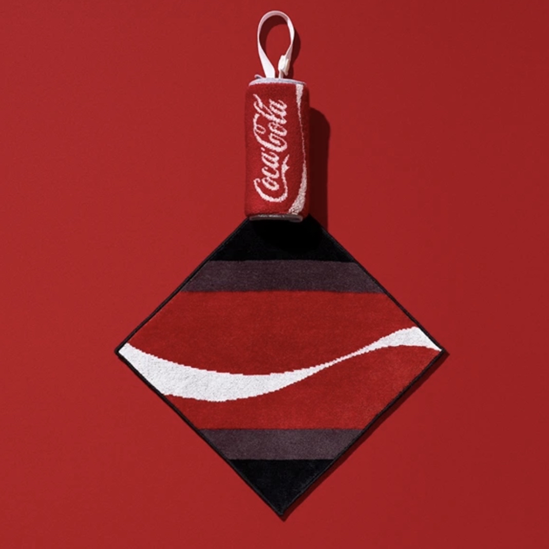 FamilyMart Coca-Cola 聯名款Towel in Pouch
