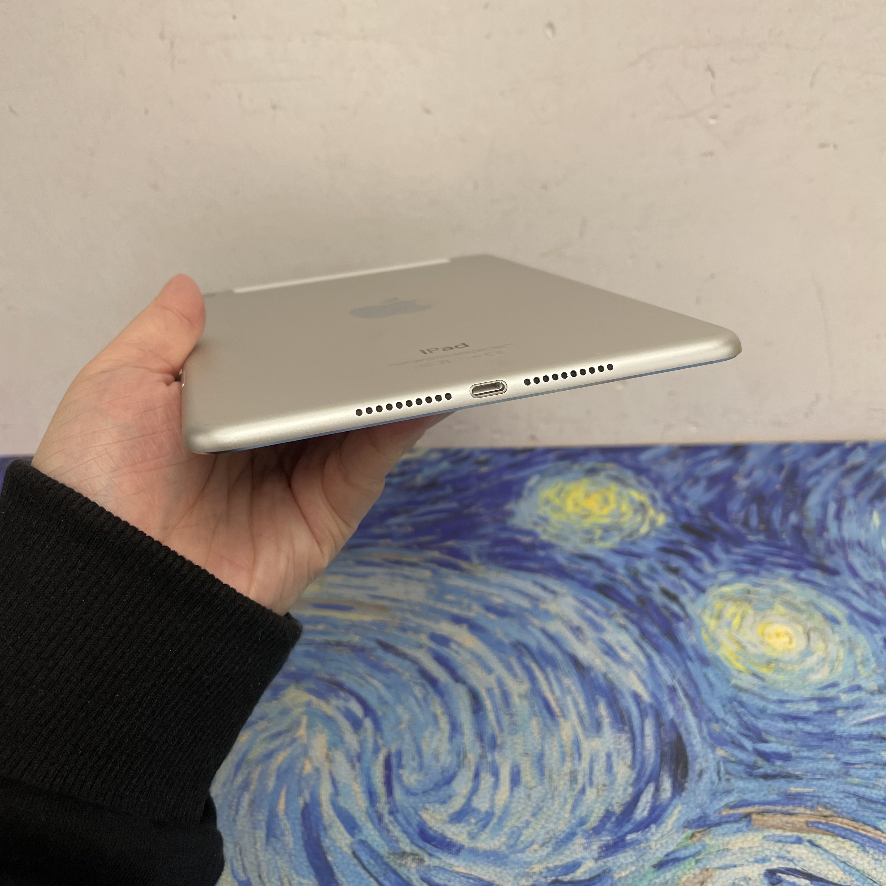 *449080 iPad mini 4 超靚機 128GB 插卡版 銀色 sliver