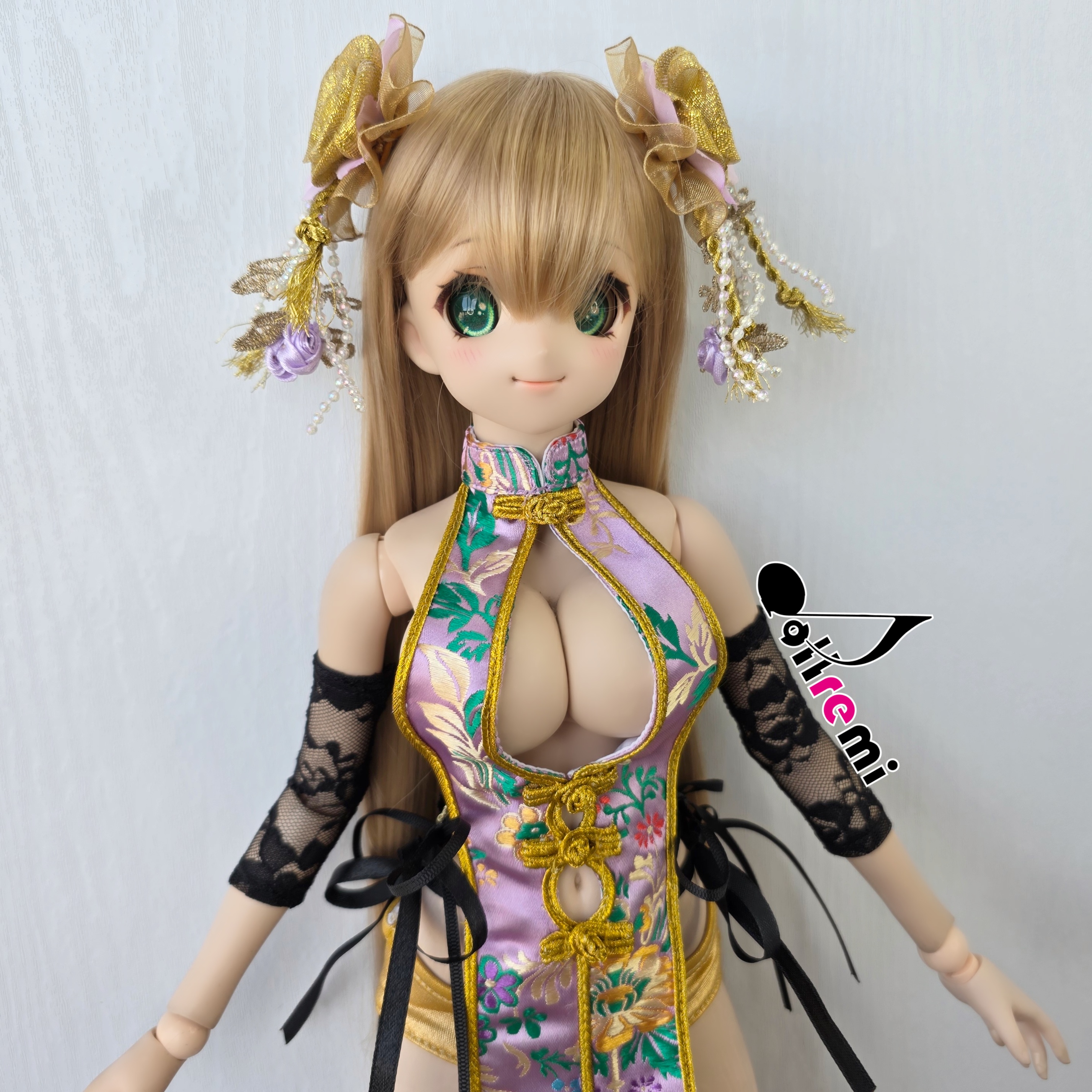 【dollremi】(DD0916) 性感露胸旗袍 Sexy low-cut Cheongsam