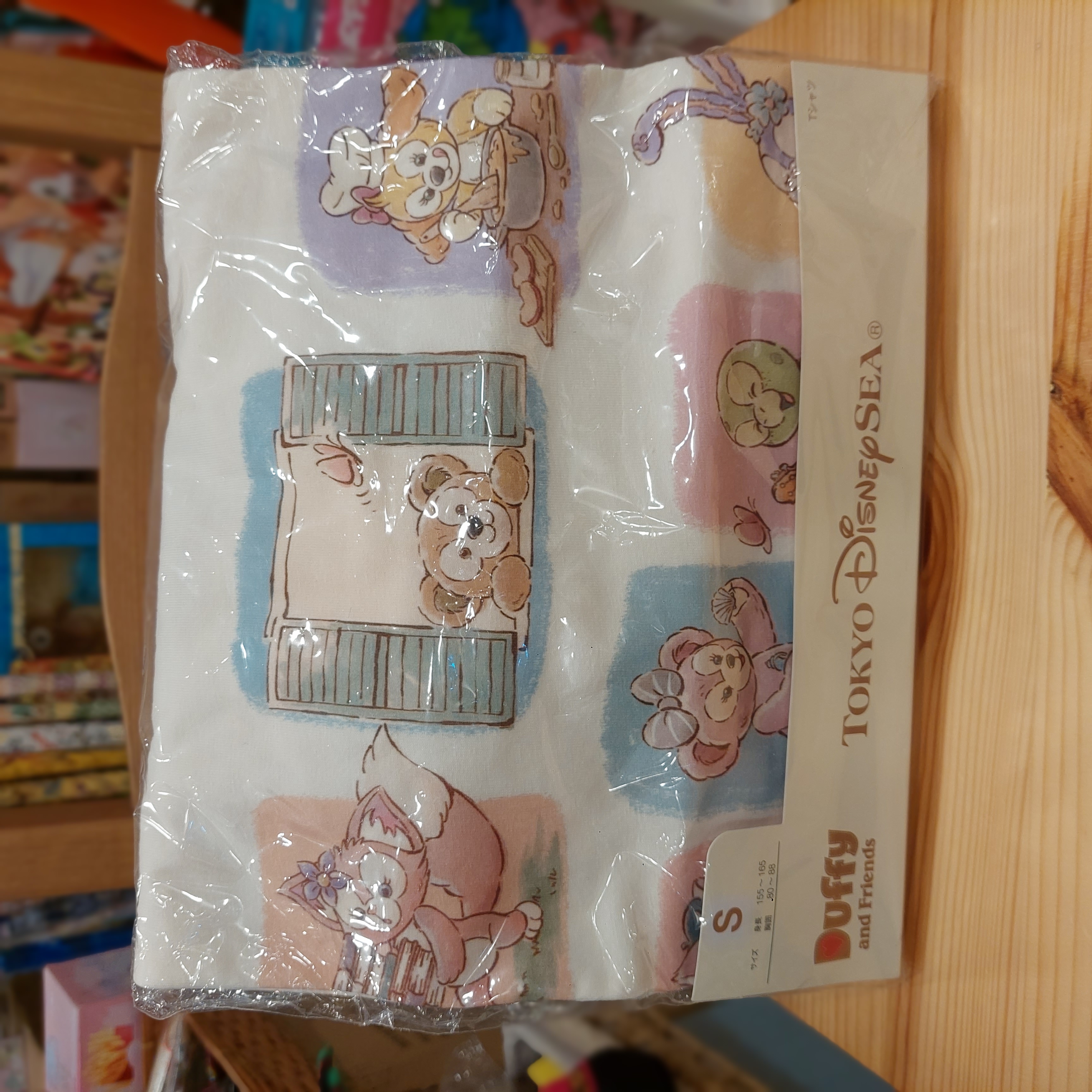 Disney Sea 限定 Duffy 系列 短袖Tee S Size  Autumn Storybook