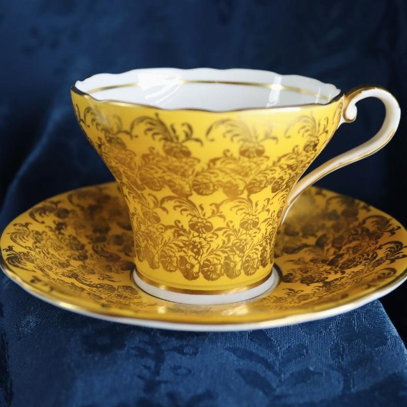 Vintage C.a. 1950-60s Ansley Gold & Yellow Corset Tea Cup Tea Set Duo (MT1431)
