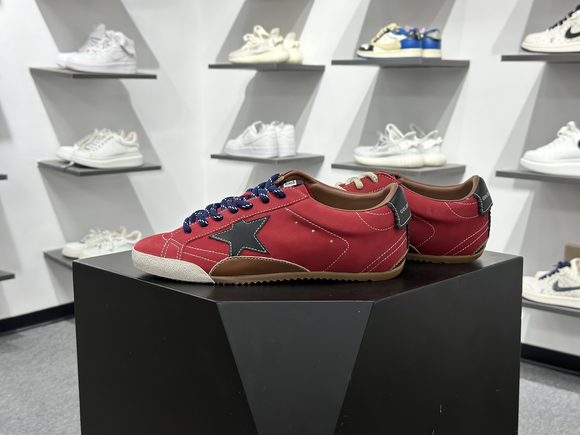 Golden Goose True Star