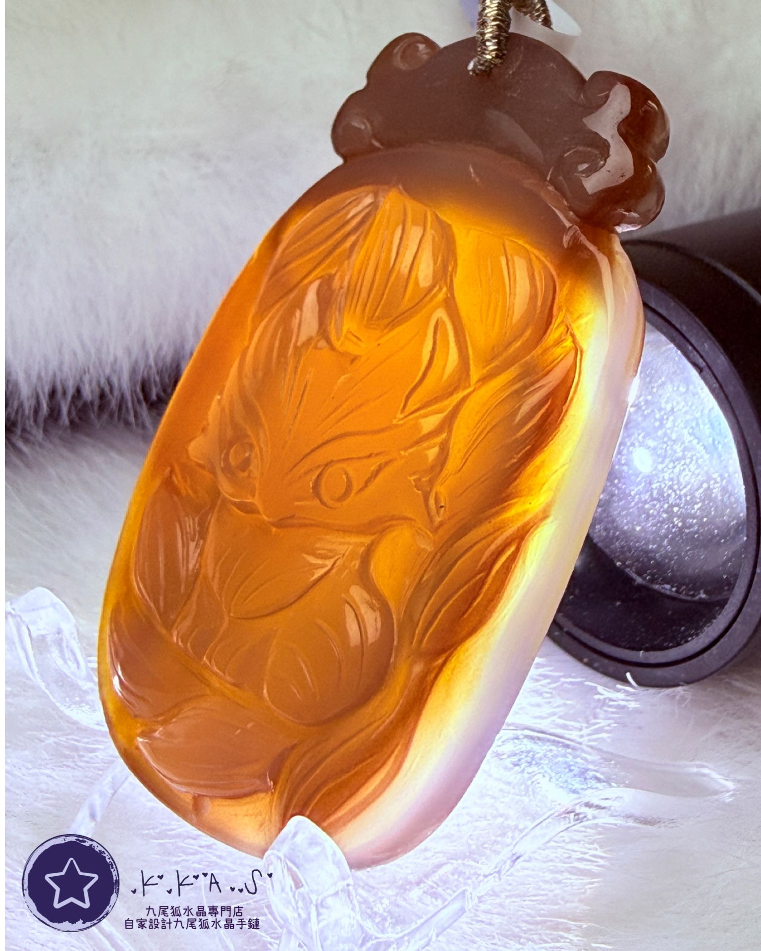 K00005 瑪瑙 錢袋九尾狐 - 吊墜/手牌兩用款(上下孔)