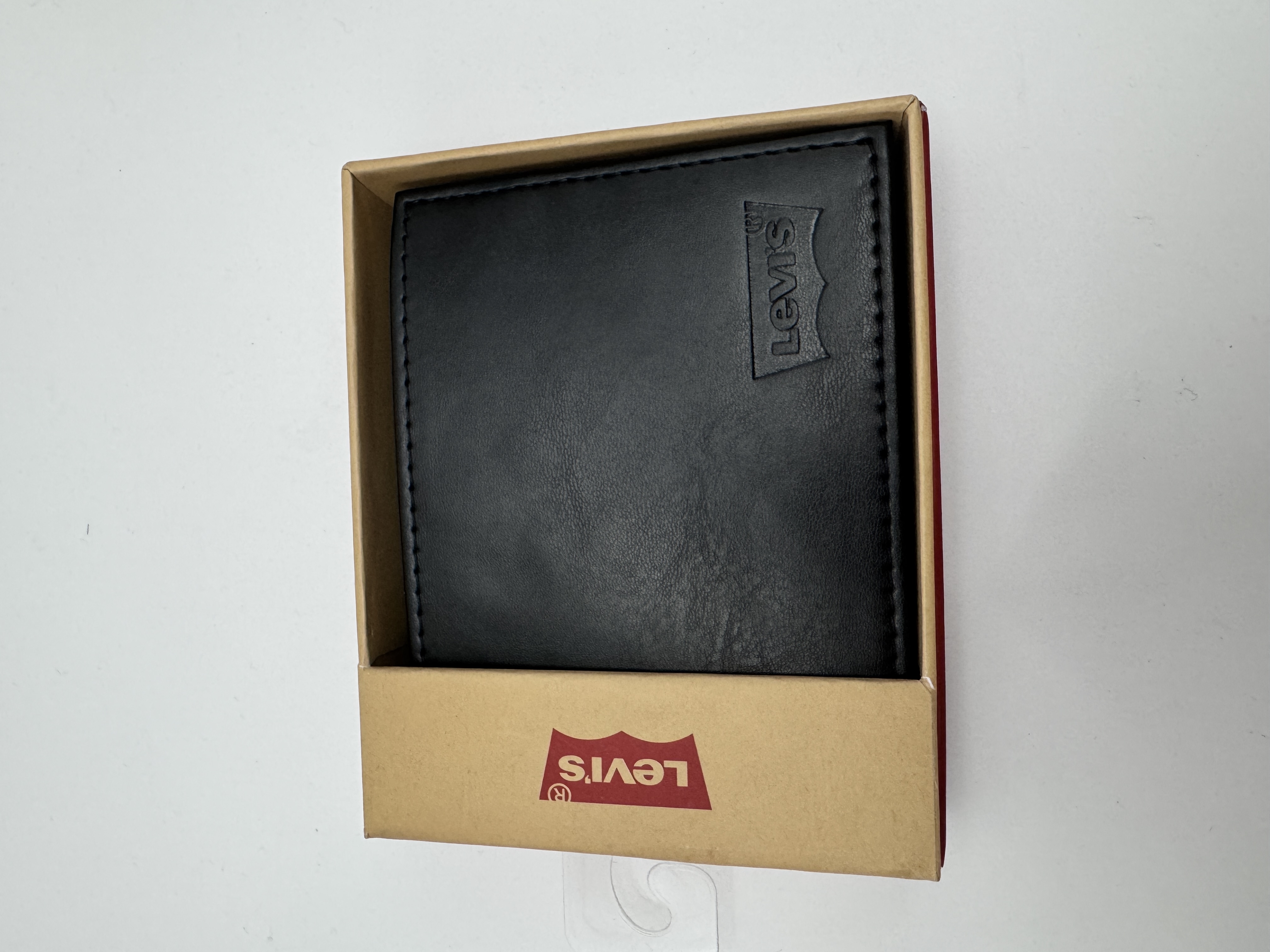 Levi’s黑色皮銀包 (香港現貨)