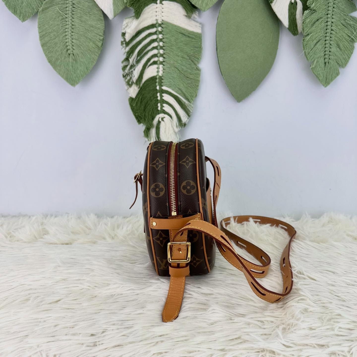 LV 🤍PRE OWNED Boite Chapeau Souple MM Size 晶片款🤎