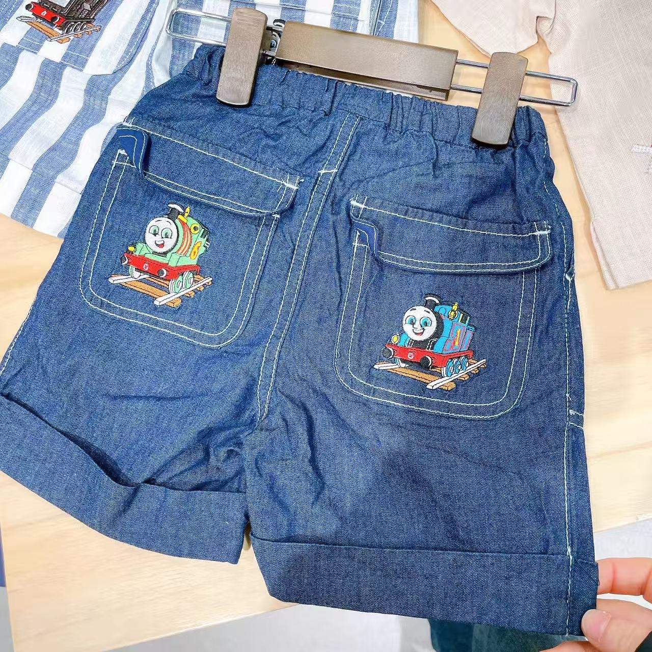 0684 托馬斯套裝