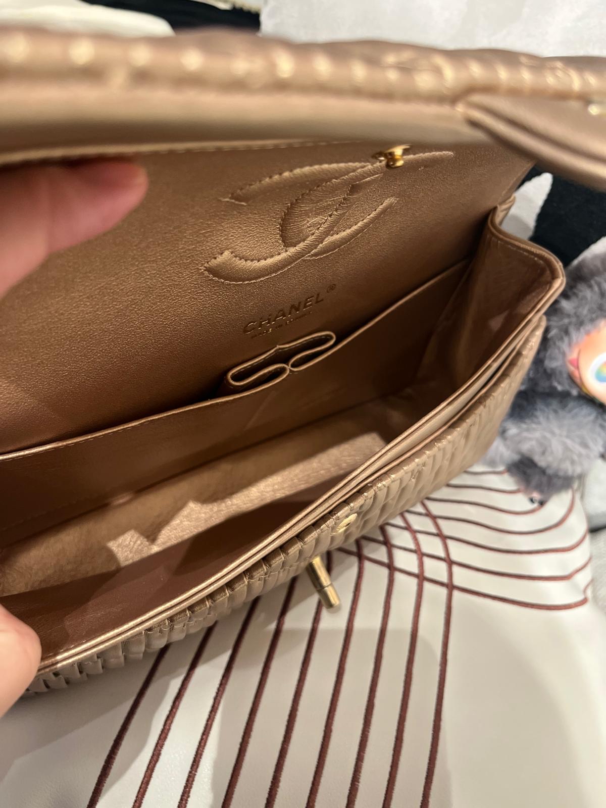 Chanel classic flap Medium bag A01112 CF25 calfskin  限量特別款✨100%Authentic,unused ✅25貼✅dust bag ✅box