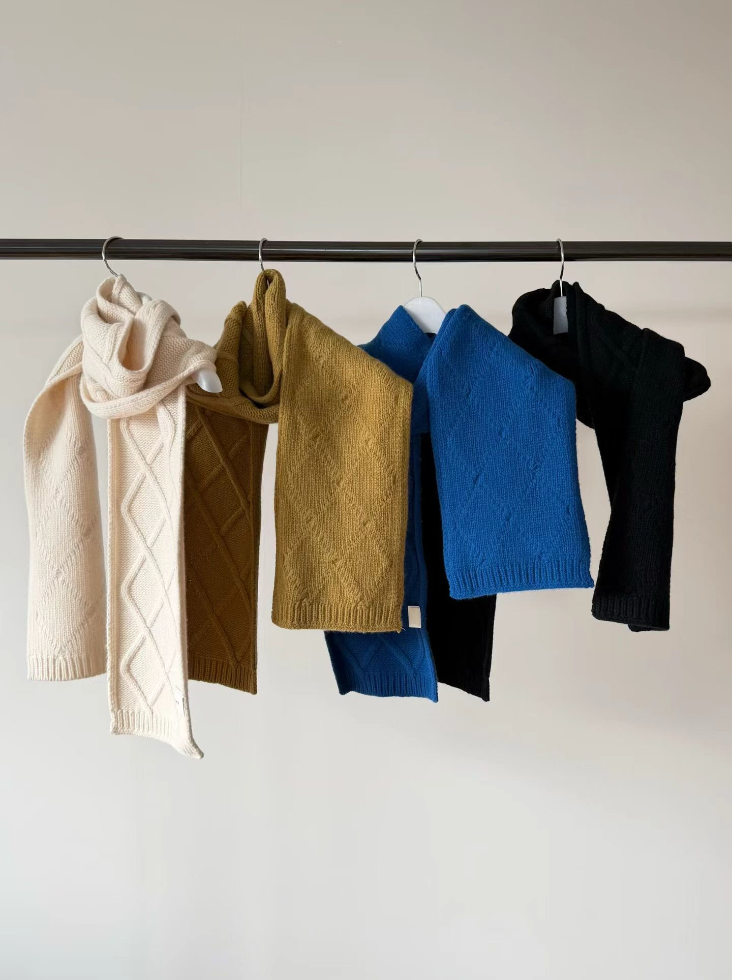 High quality wool scarf 