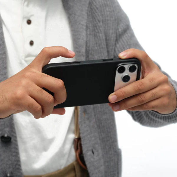 MOFT Snap Case MOVAS™ for iPhone 17 Series 皮革磁力保護殼 MOVAS™