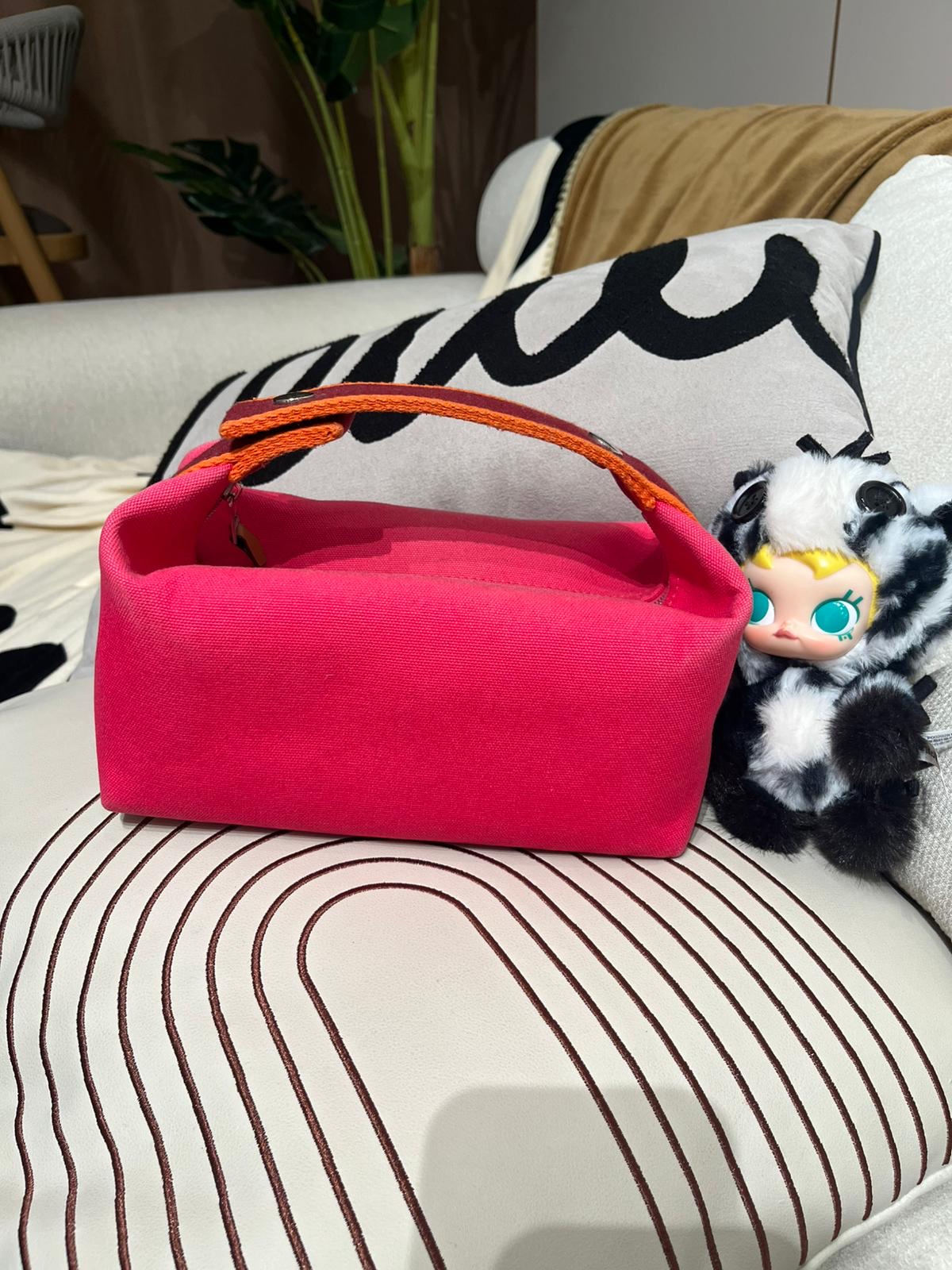 Hermes 飯盒包 100%Authentic,90%New 