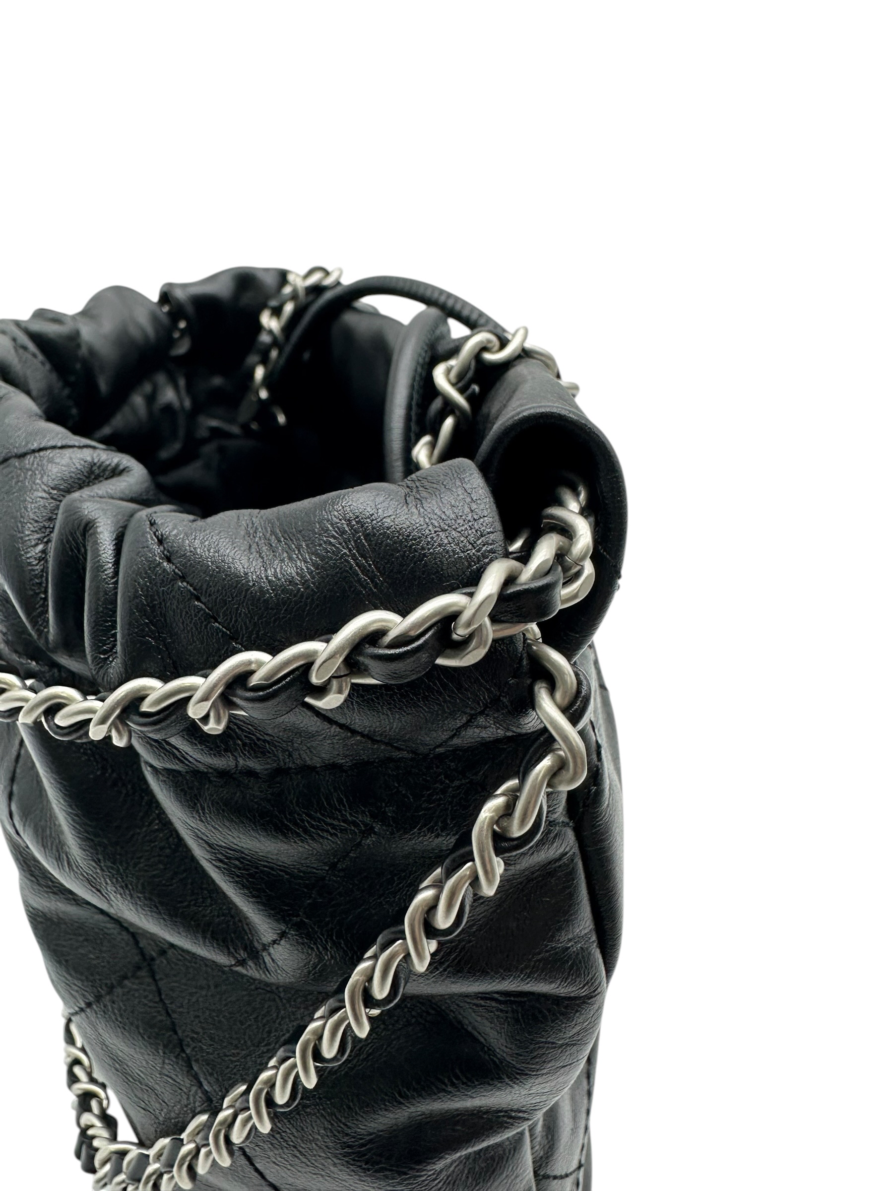 Pre-owned Chanel 22 bag / Product Code: 061804
