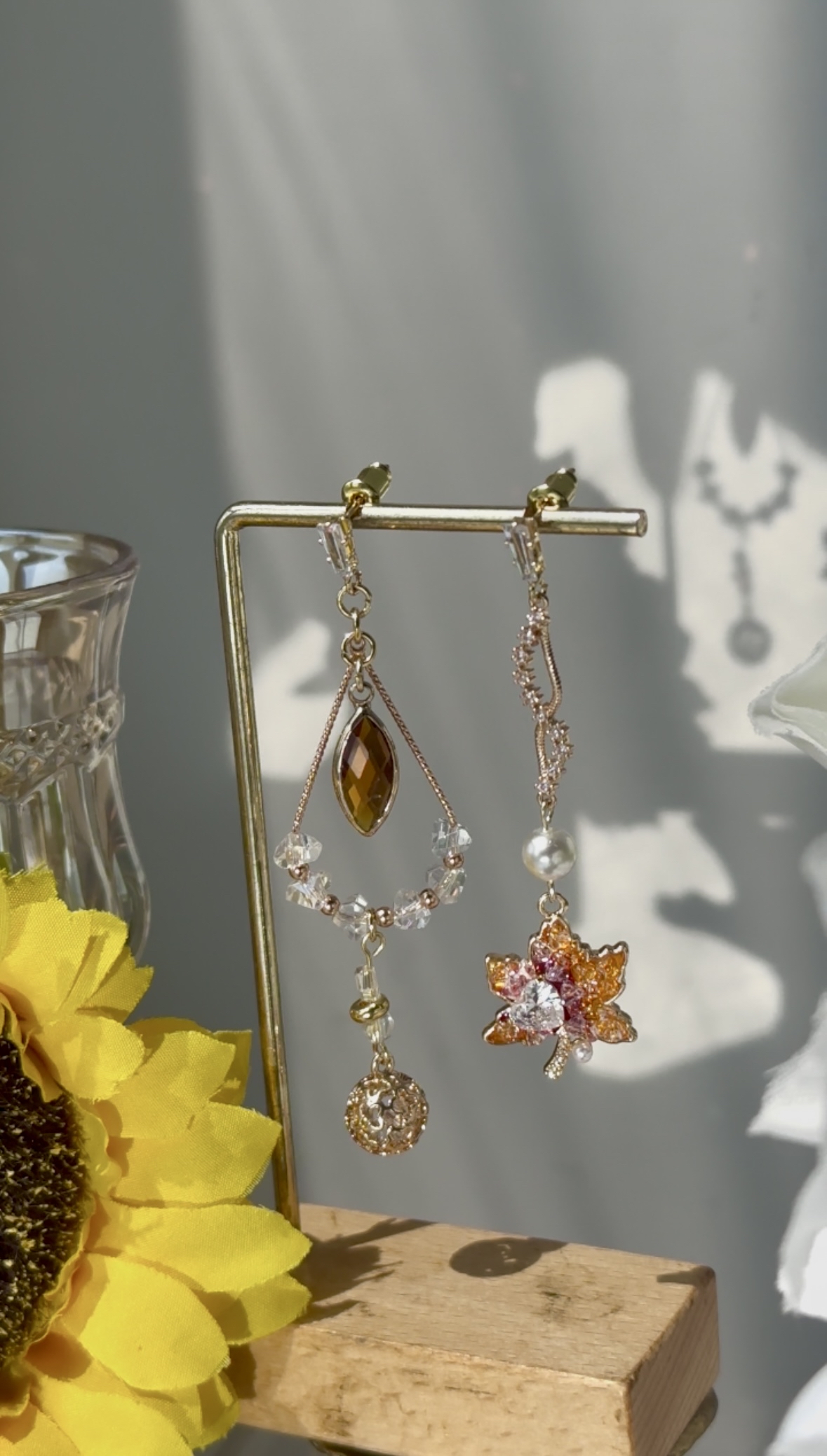 楓葉水滴鴛鴦耳環🍁