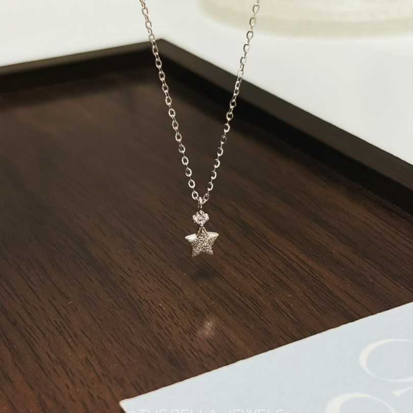 Nova小星项链