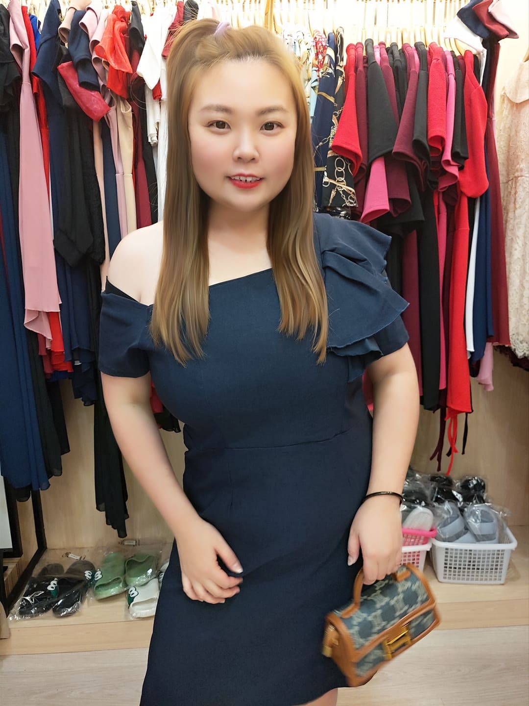 TT380 🔥特价🔥斜肩吊带露肩短礼服