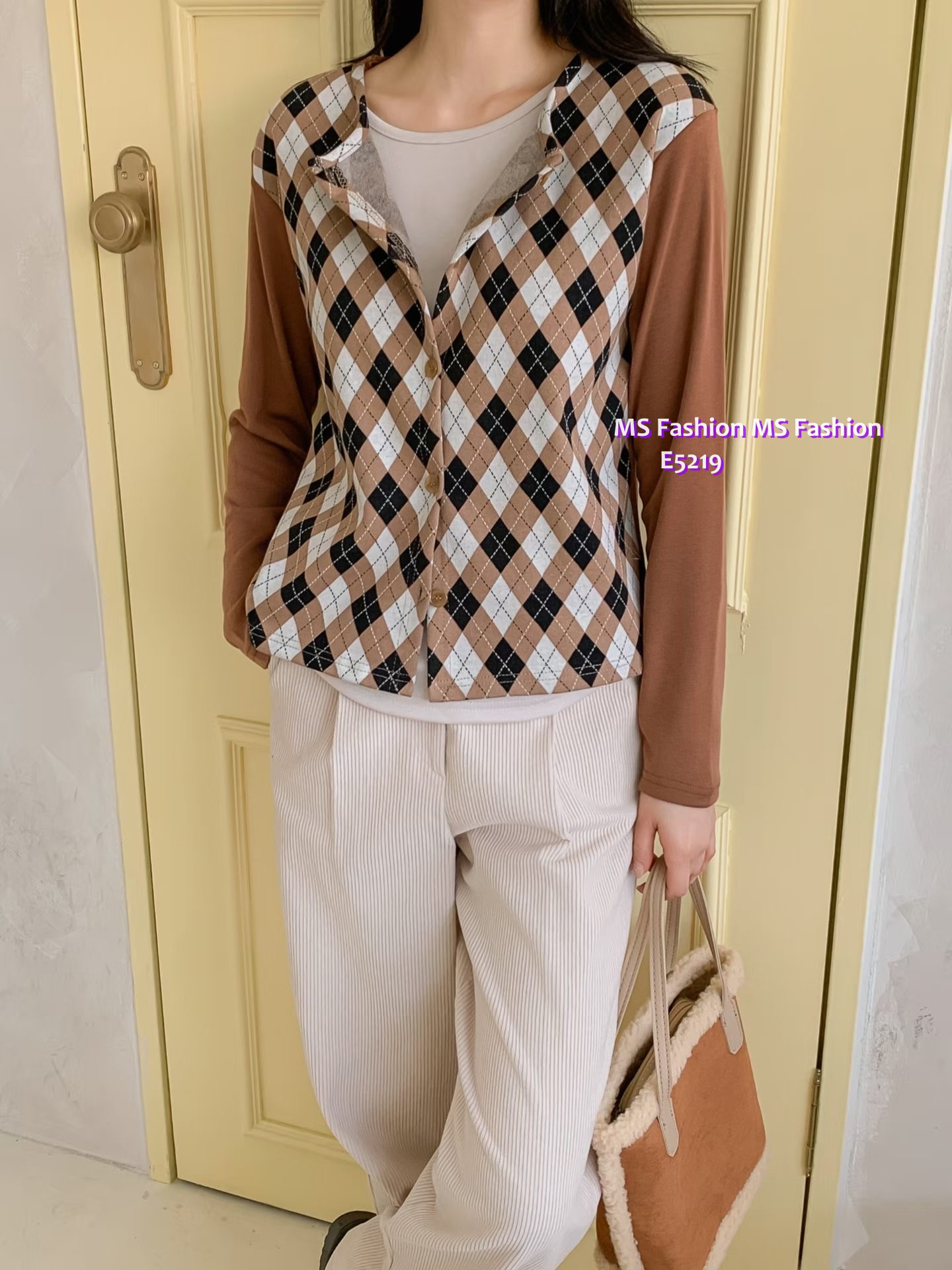 E5219 格紋pattern假兩件top