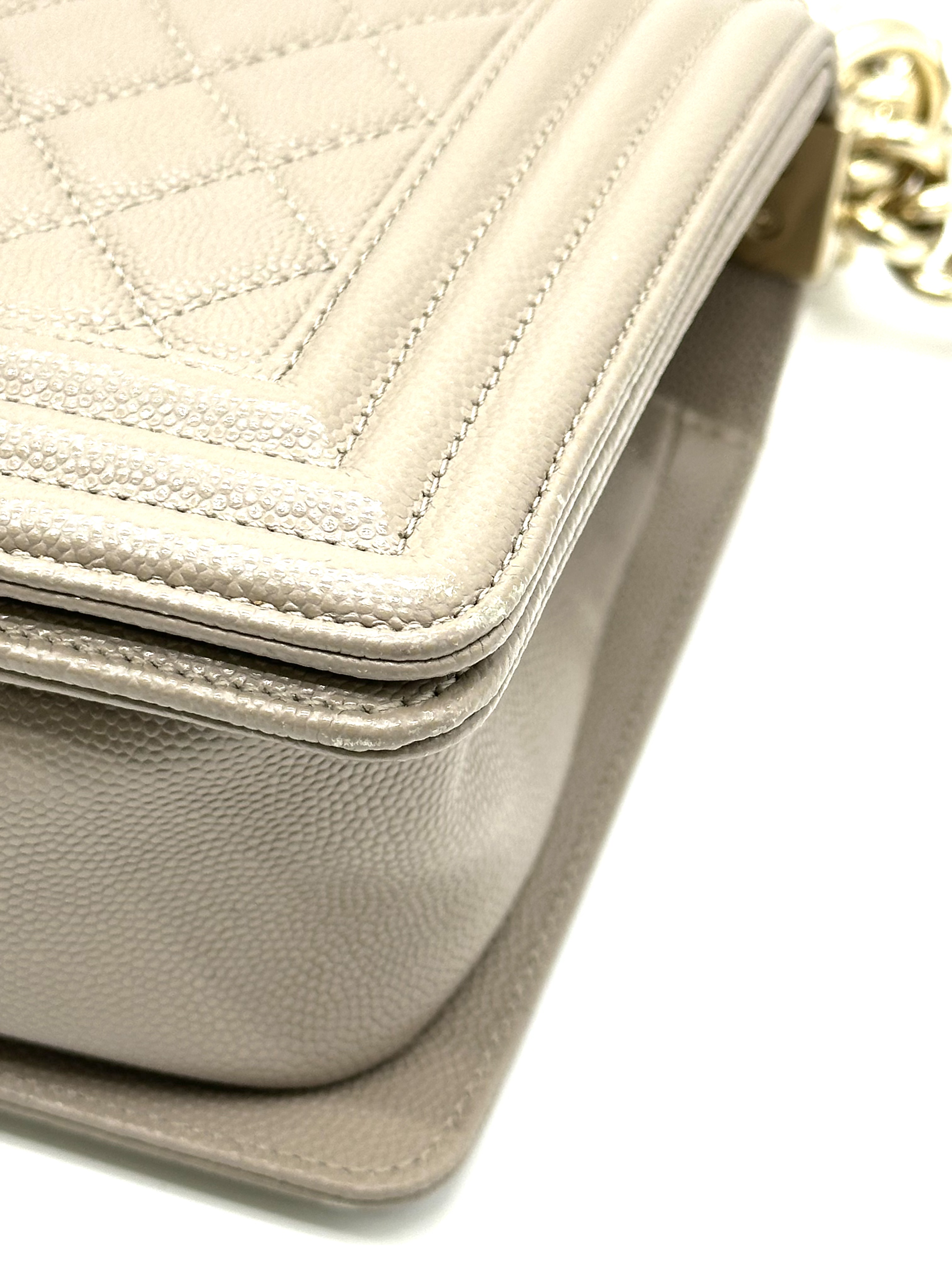 Pre-Owned CHANEL Boy Chanel Bag / Product Code: 26050605