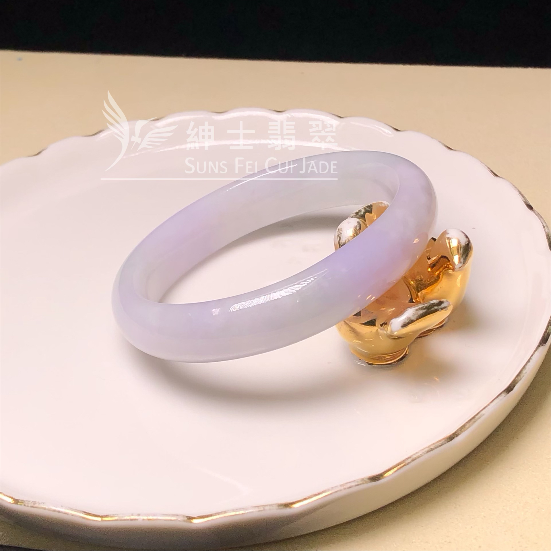 C06321 紫羅蘭貴妃鐲53.5mm