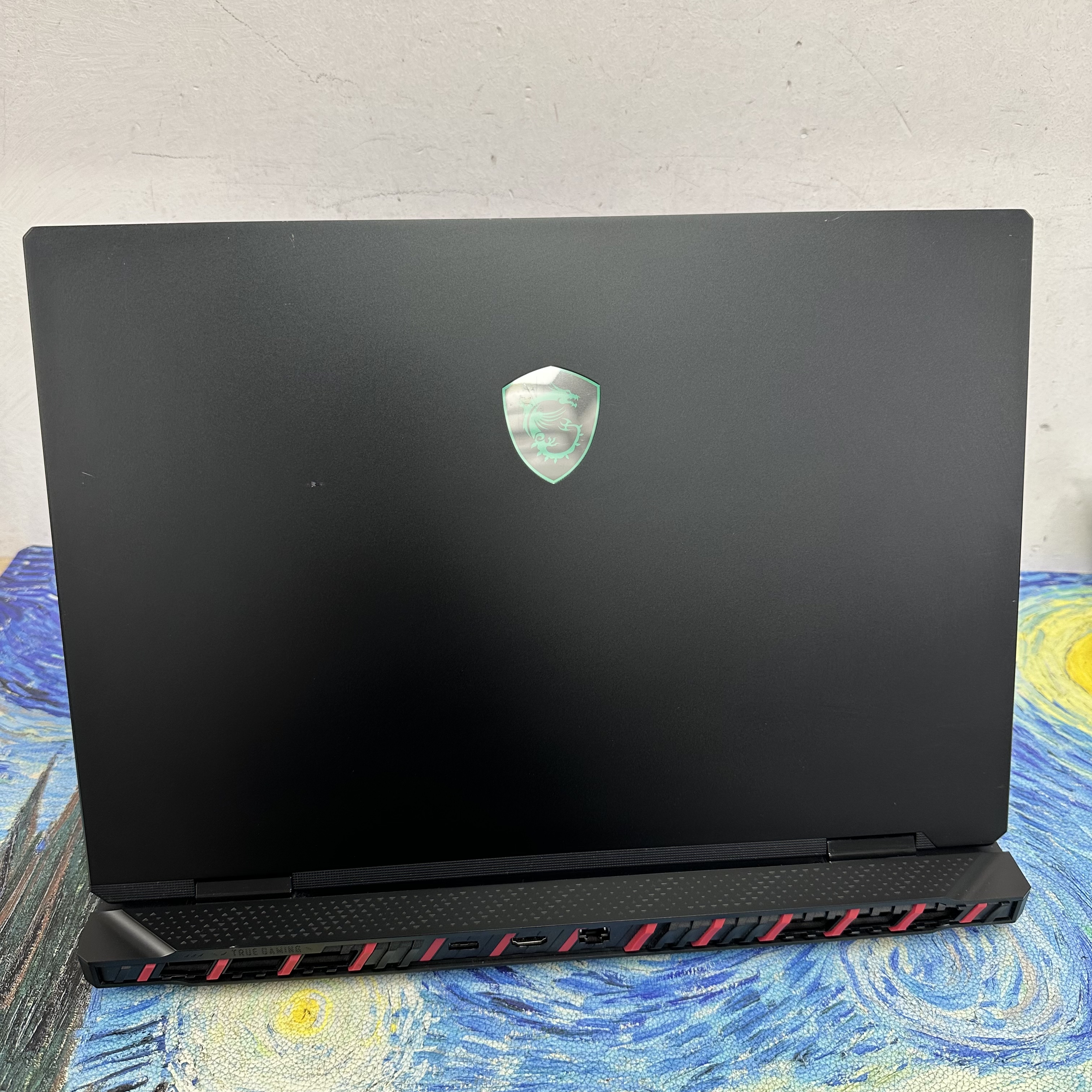#5995 MSI  Raider 18 HX Ai A2XW Ultra 9 285HX /32GB Ram/2TB SSD/RTX 5080獨立顯示卡/18寸 4K 120Hz Mon/RGB 彩色Keyboard/ Gaming Laptop / Notebook / Laptop / PC Gaming / Movie / Netflix / Youtube / Win11