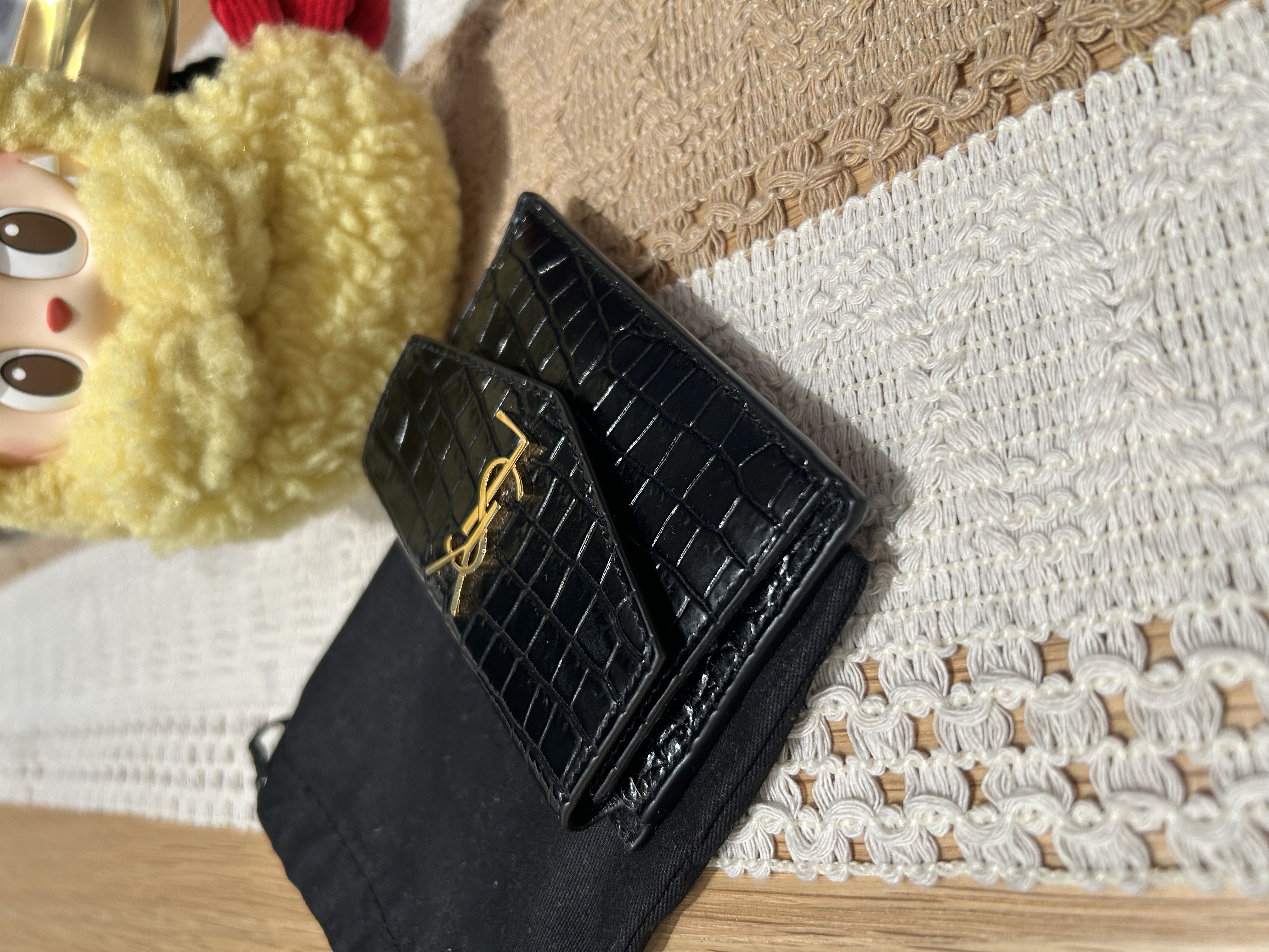 Saint Laurent uptown flap card case YSL LOGO鱷魚壓紋牛皮零錢/卡片套 100%Authentic,98%new✅ 塵袋