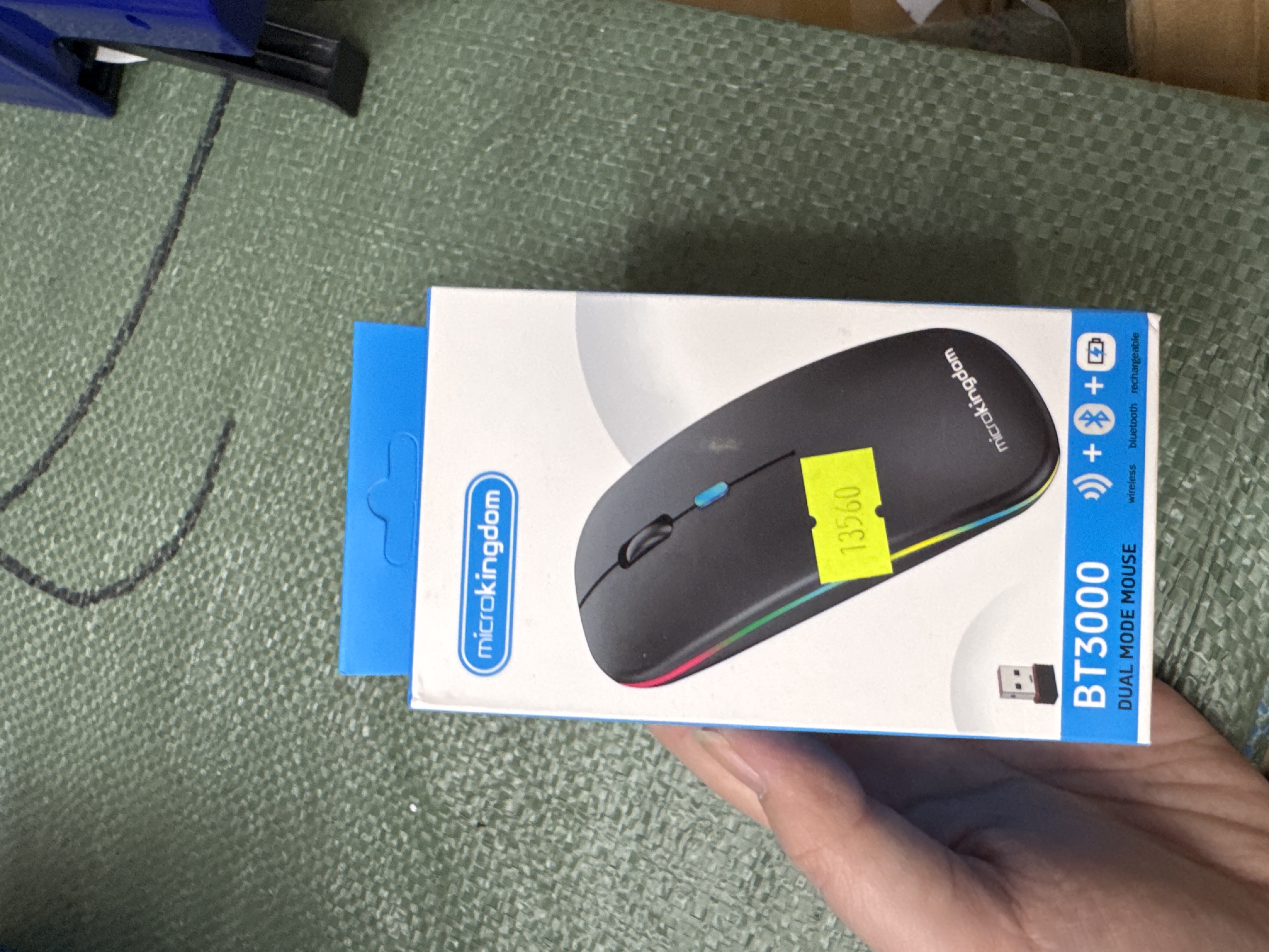 k13560鼠标 Bt3000 2.4G 可充电无线蓝牙鼠标