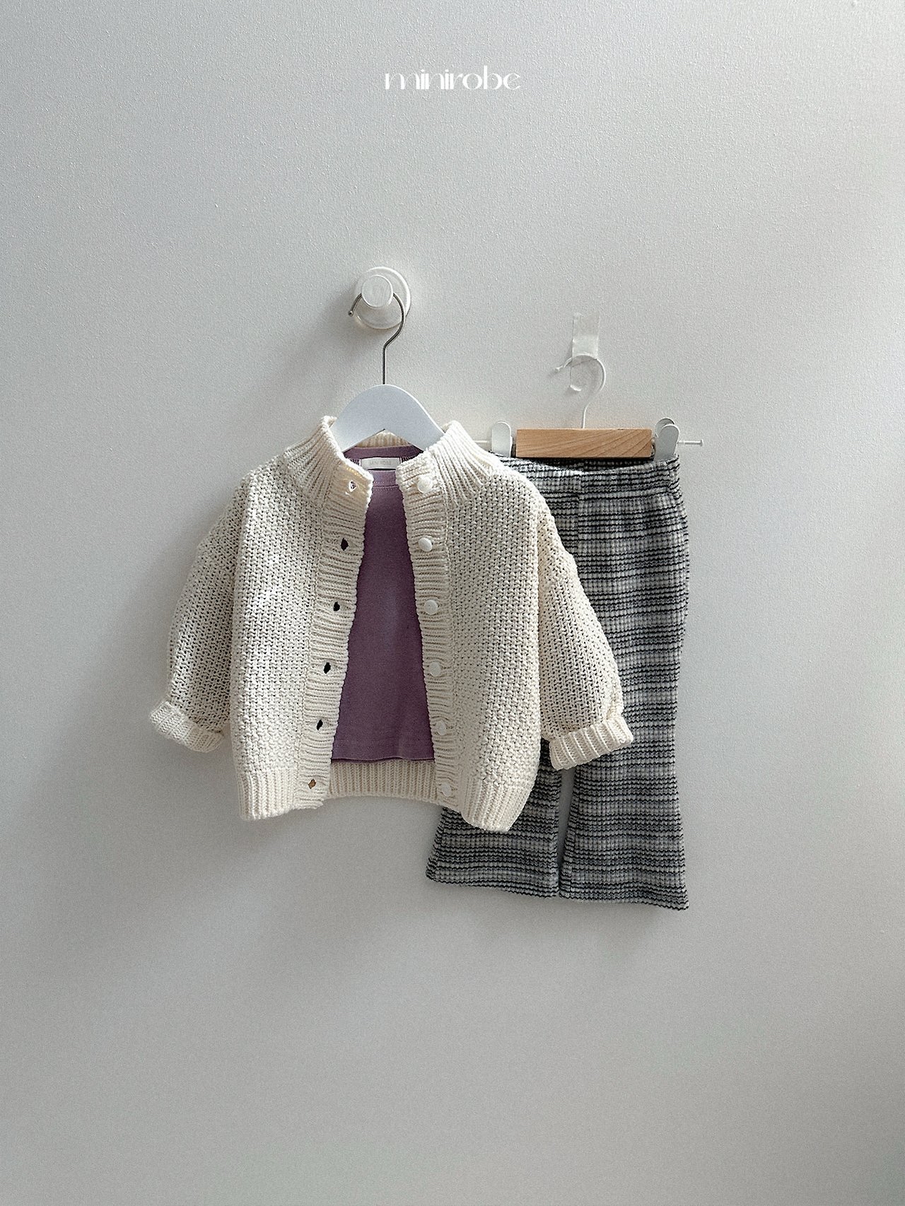 Mnirobe | Waffle High-Neck Cardigan