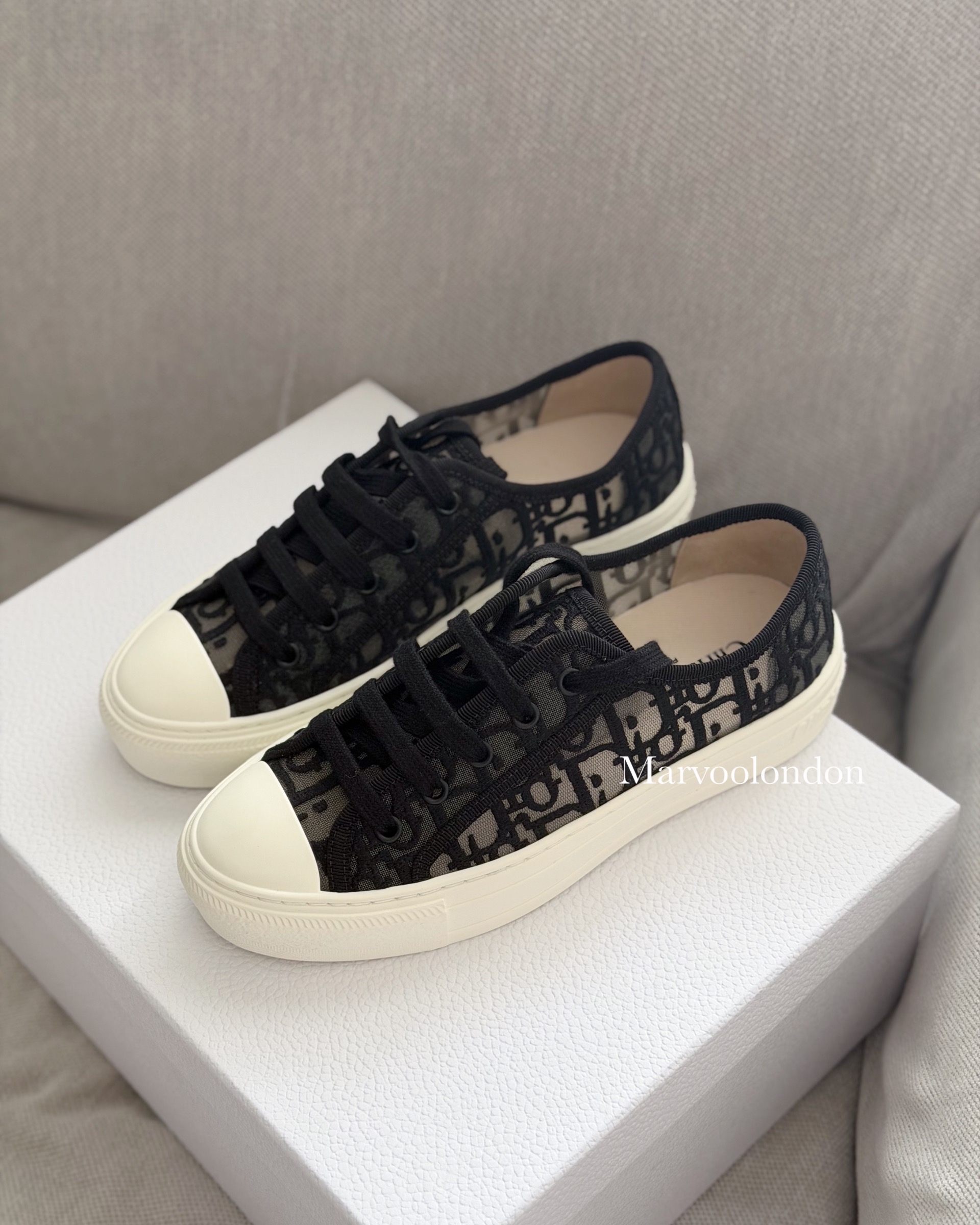 限時優惠✨訂貨🍒Dior Walk'n'Dior Sneaker Size 36/39 only