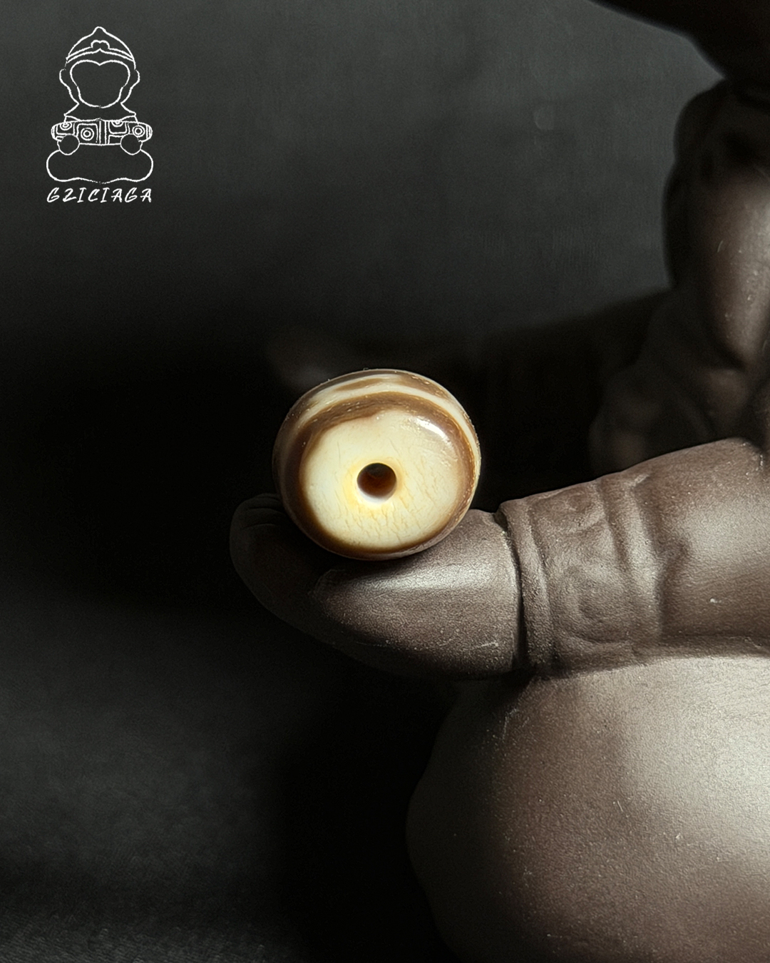 西藏至純龜甲蓮花天珠