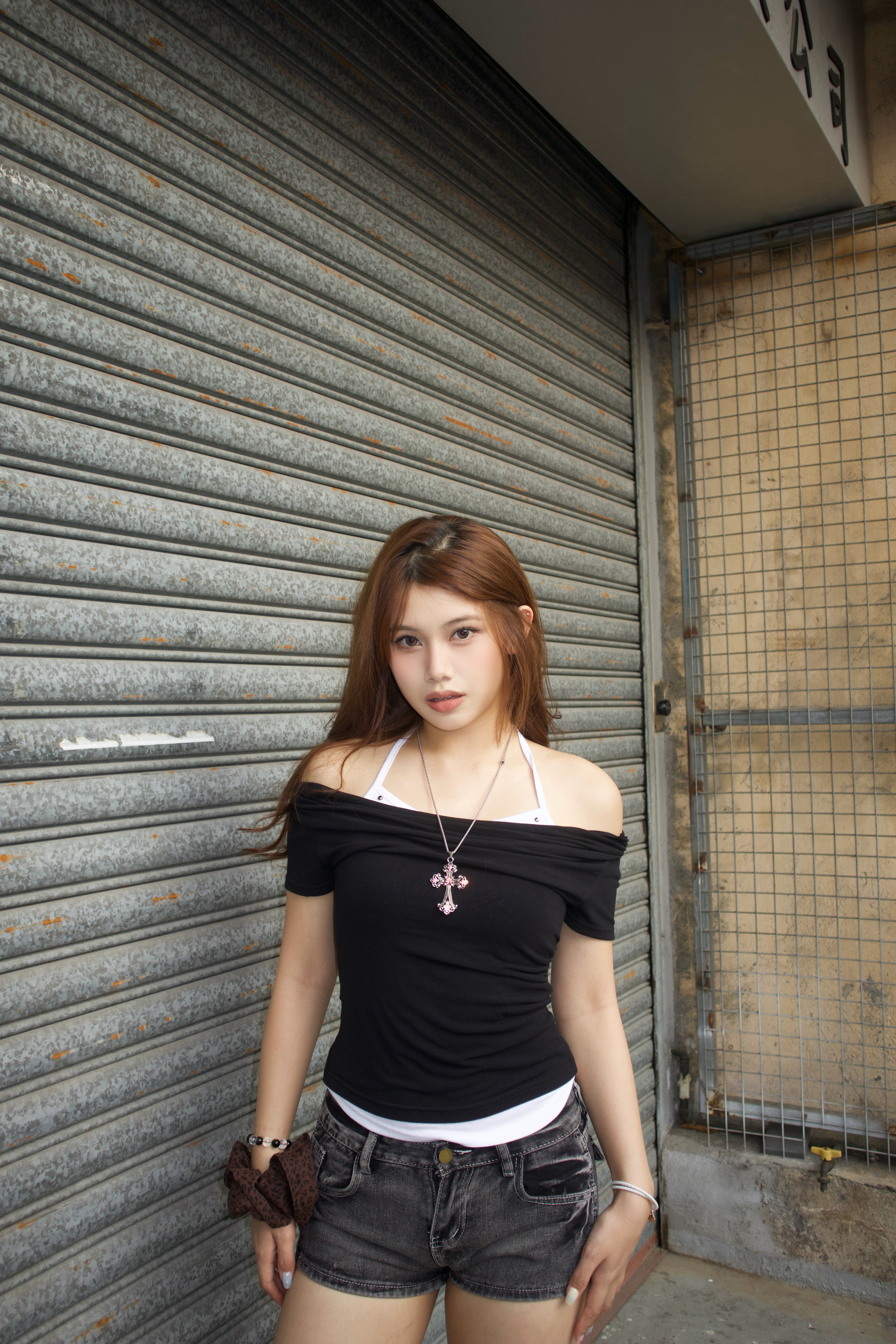 韓國辣妹y2k黑色牛仔短褲