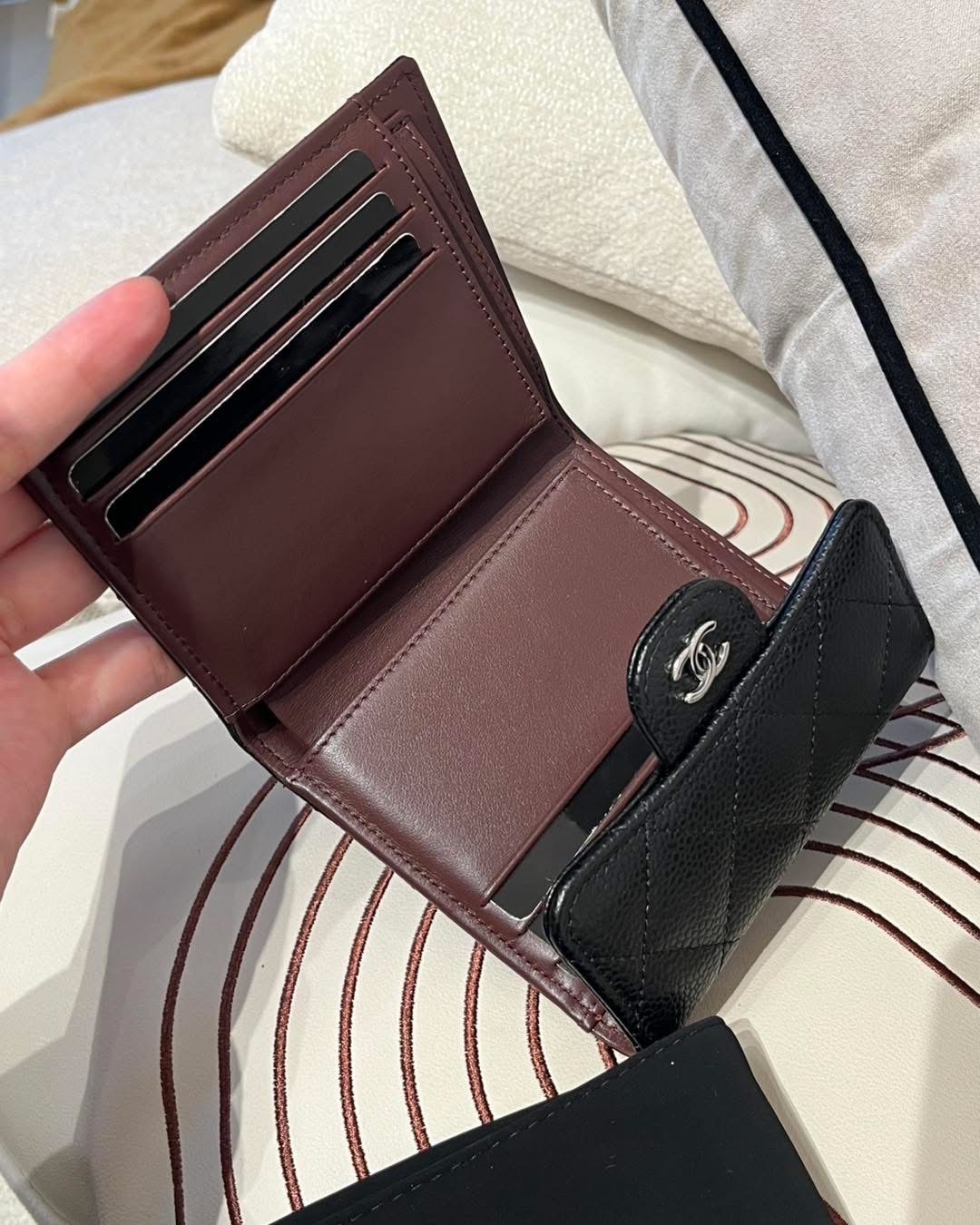 Chanel classic wallet 黑色魚子醬牛皮銀扣經典短銀包100%Authentic,99%new ✅新晶貼✅Dust bag✅ box