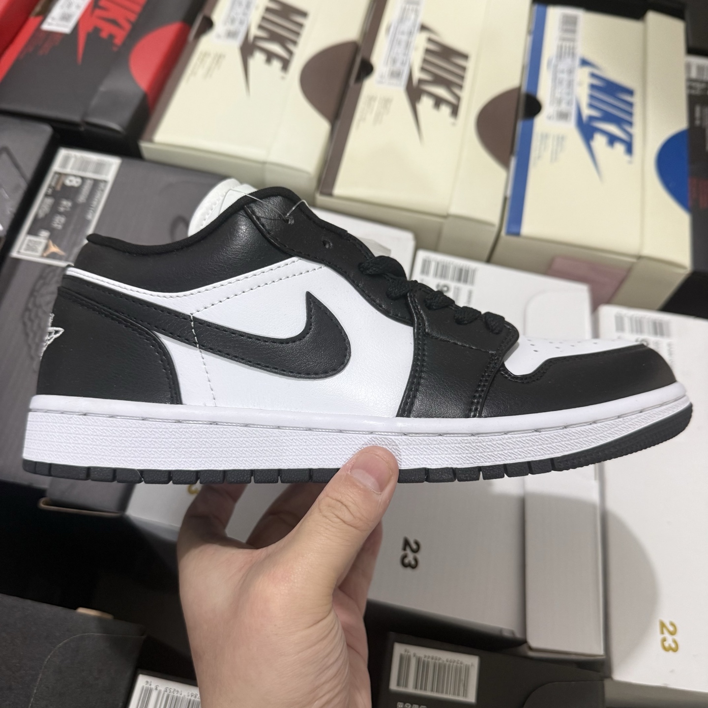 Nike Air Jordan 1 Low Panda DC0774-101