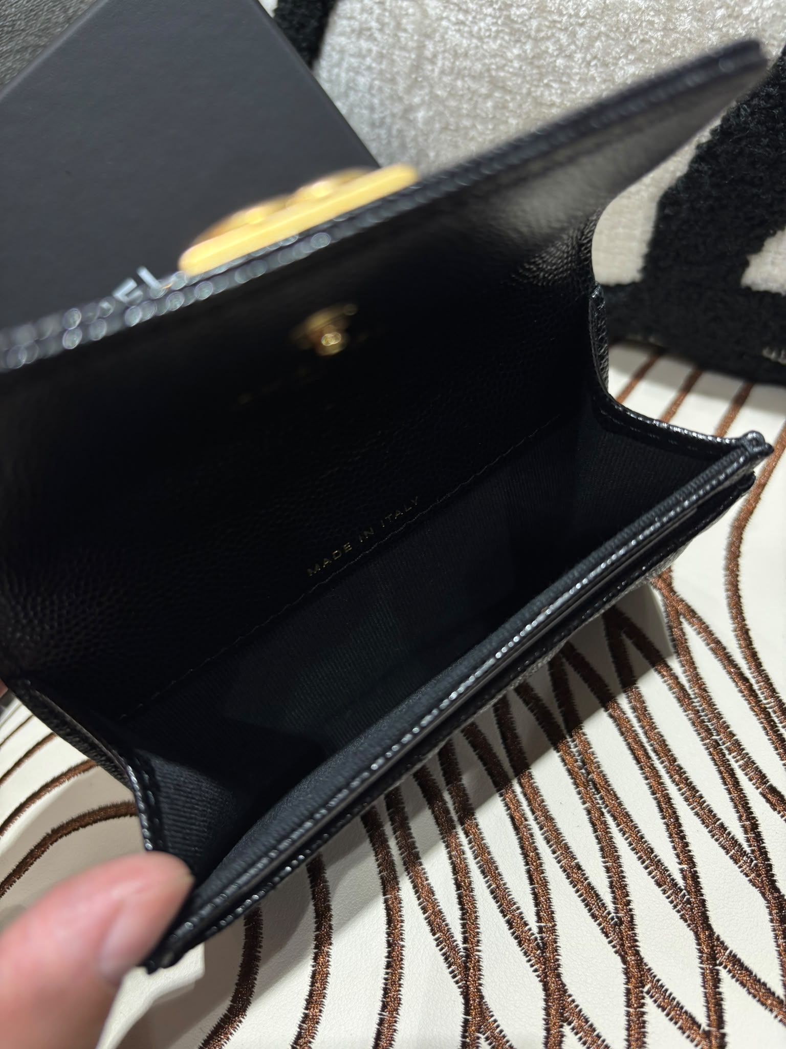 未使用品 Chanel boy card holder 黑色魚子醬牛皮復古金 unused  ✅chip, ✅dust bag ✅box 