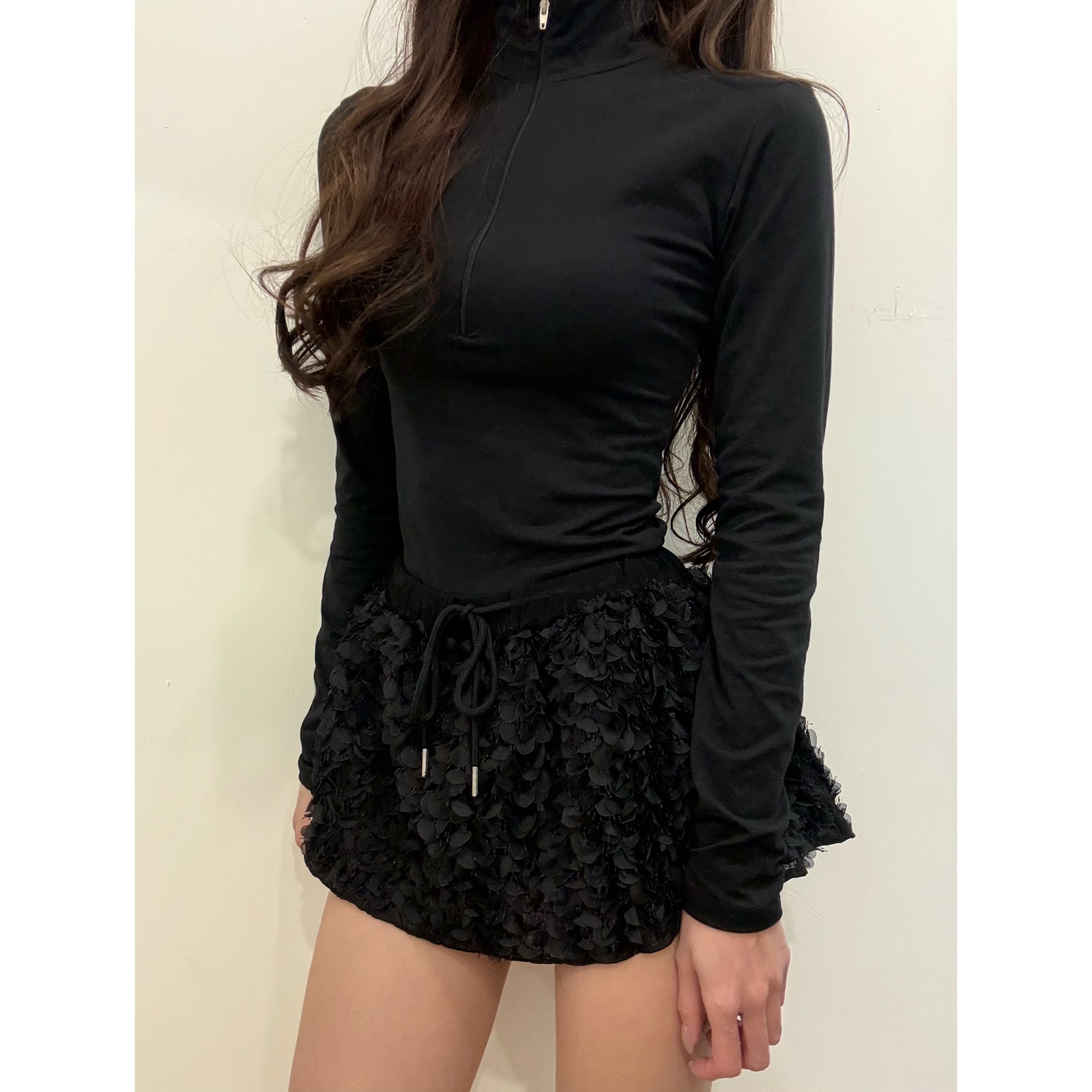 新品價3月13截🖤《HALF ZIPPER LS TOP》 2603B