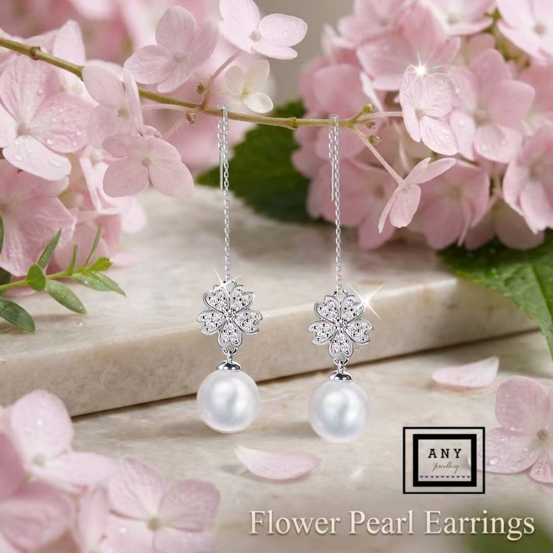 E4129 8mm Crystal Pearl Blossom Earrings 莫桑石