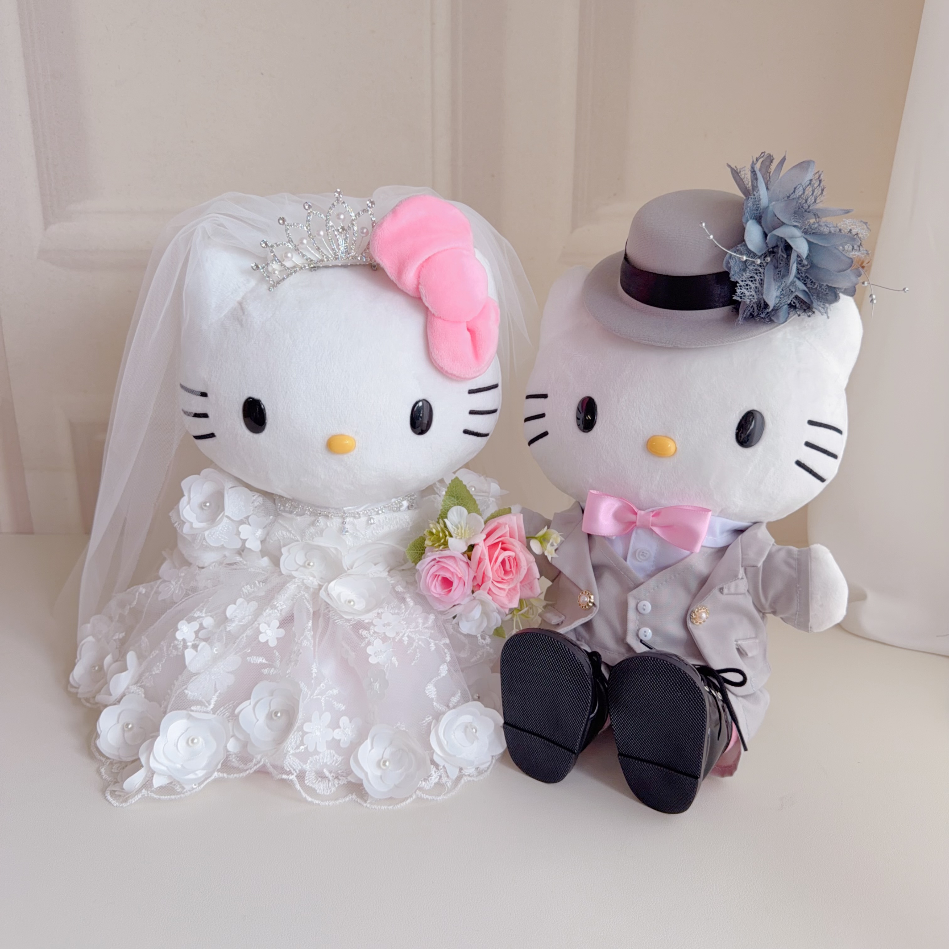 (非現貨)$1300 Hello Kitty 情侶婚禮公仔💍