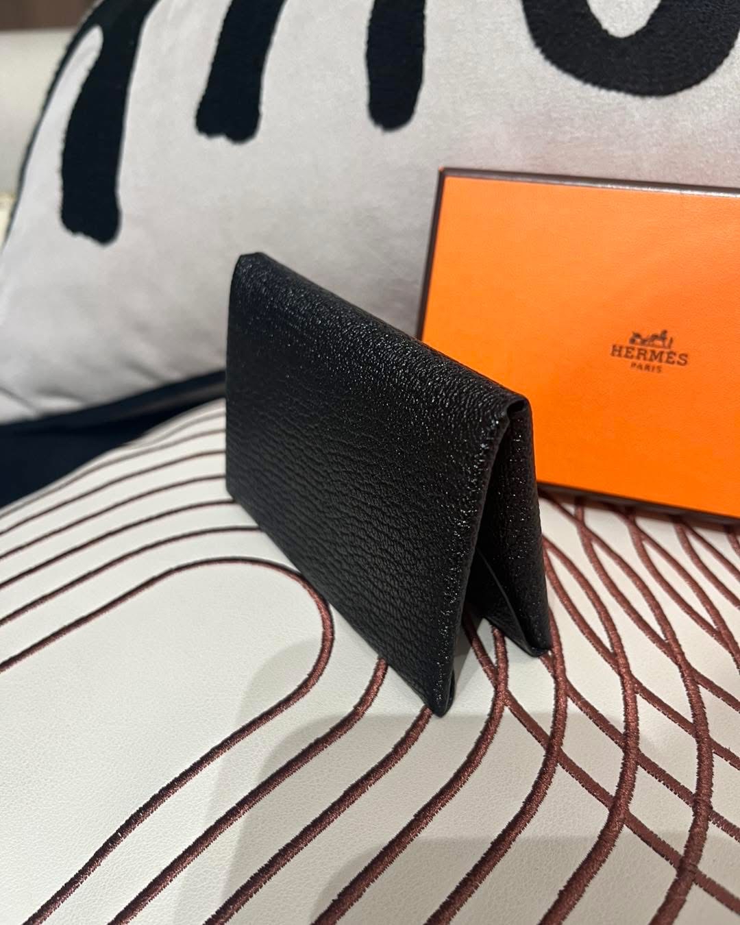 全新 Hermes calvi duo ,noir 山羊皮 全新 100%Authentic,100%new✅box 